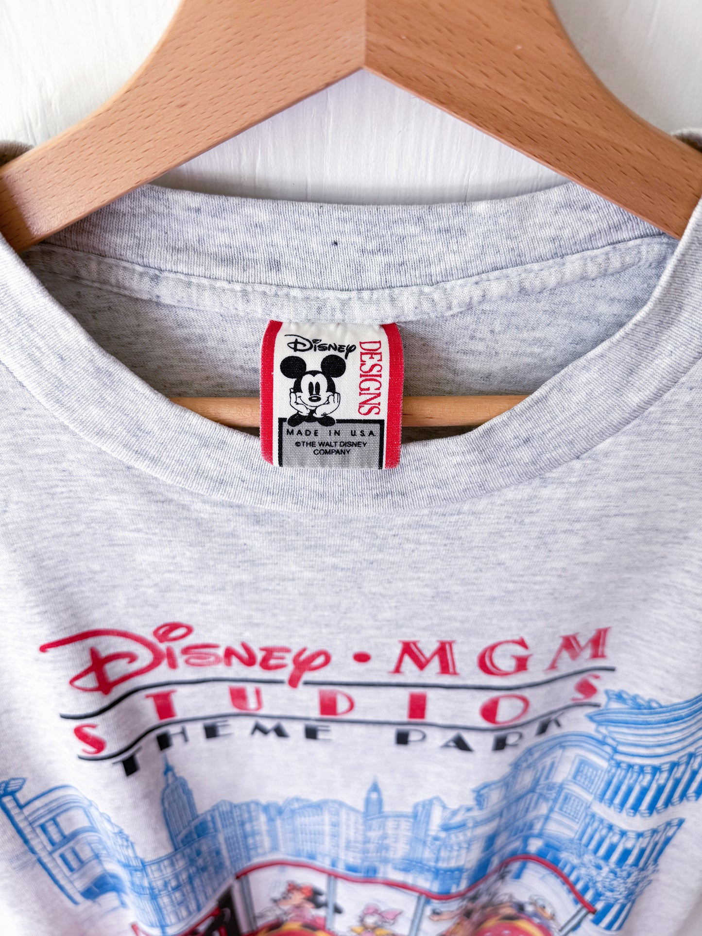 VINTAGE 90’s MGM Backlot Tour Tram Tee - M