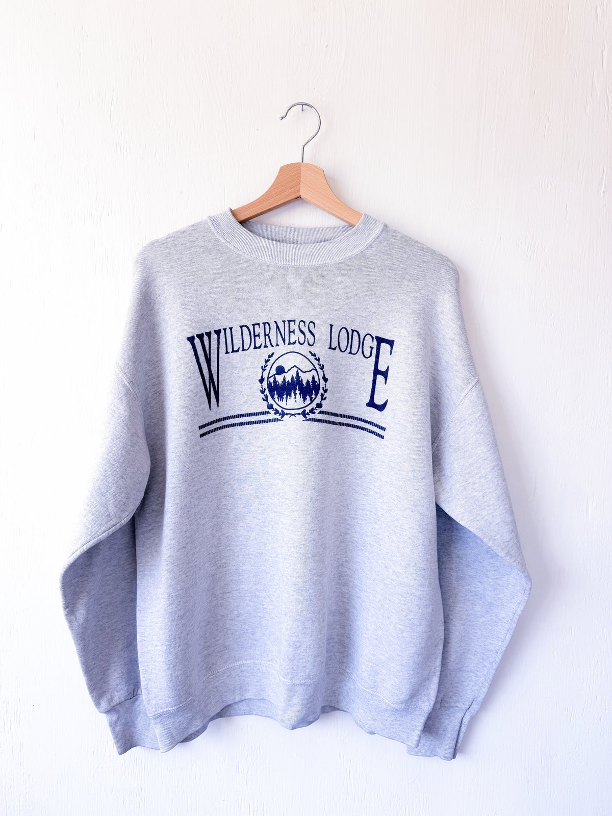 VINTAGE 90’s Wilderness Lodge Crewneck - XL