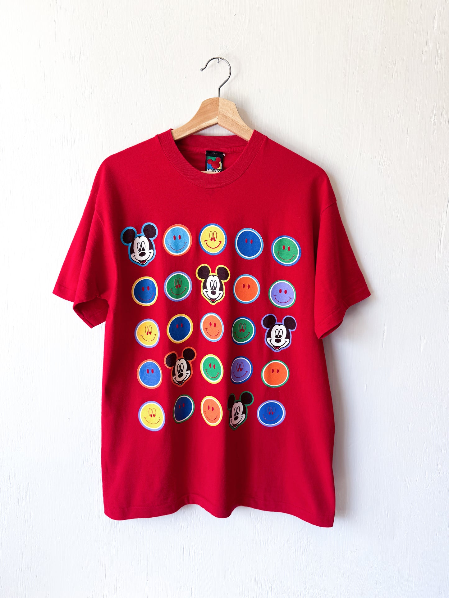 VINTAGE 90’s Mickey + Smileys Tee - M/L