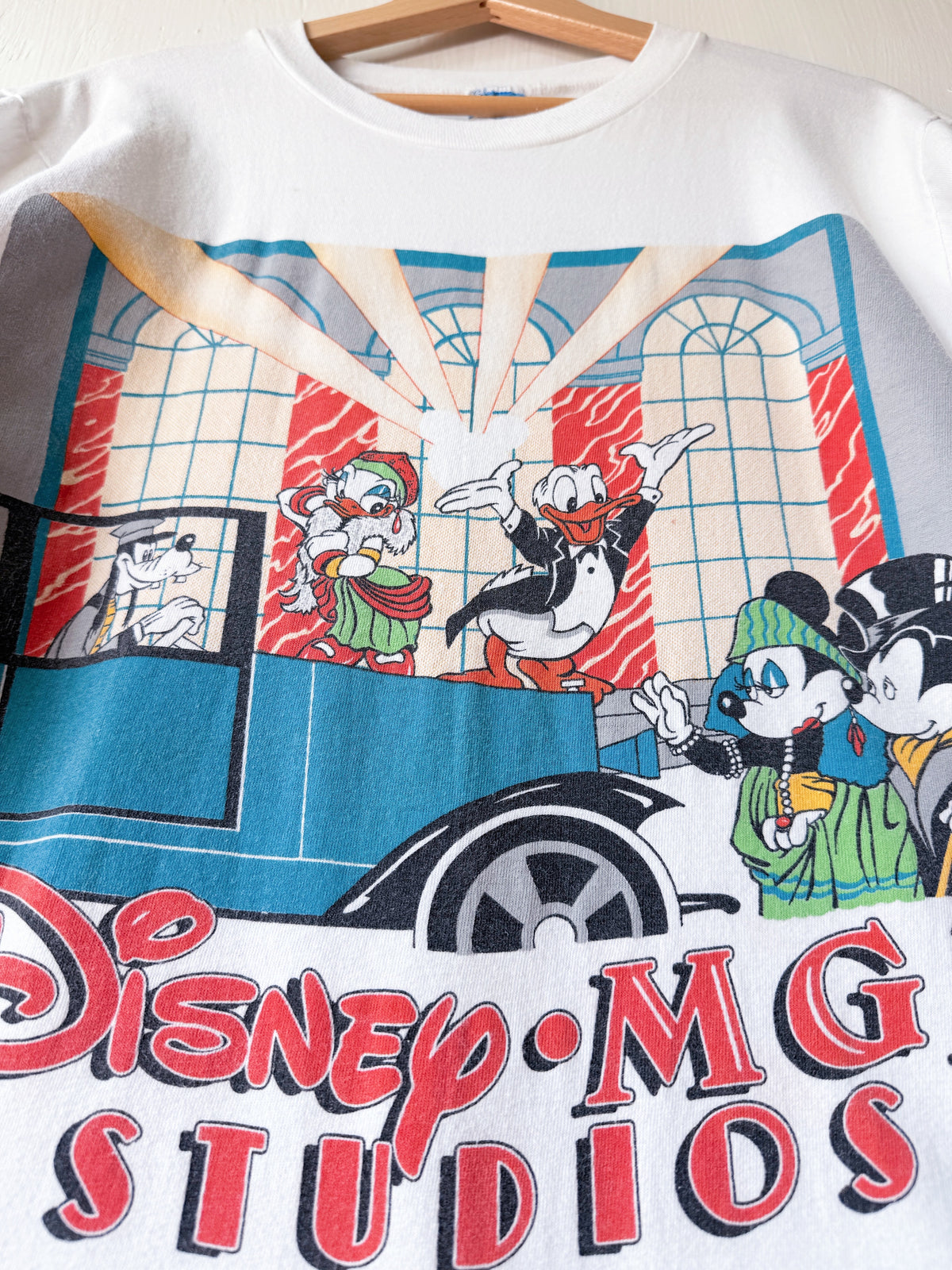 VINTAGE 90’s MGM Old Hollywood Tee - L