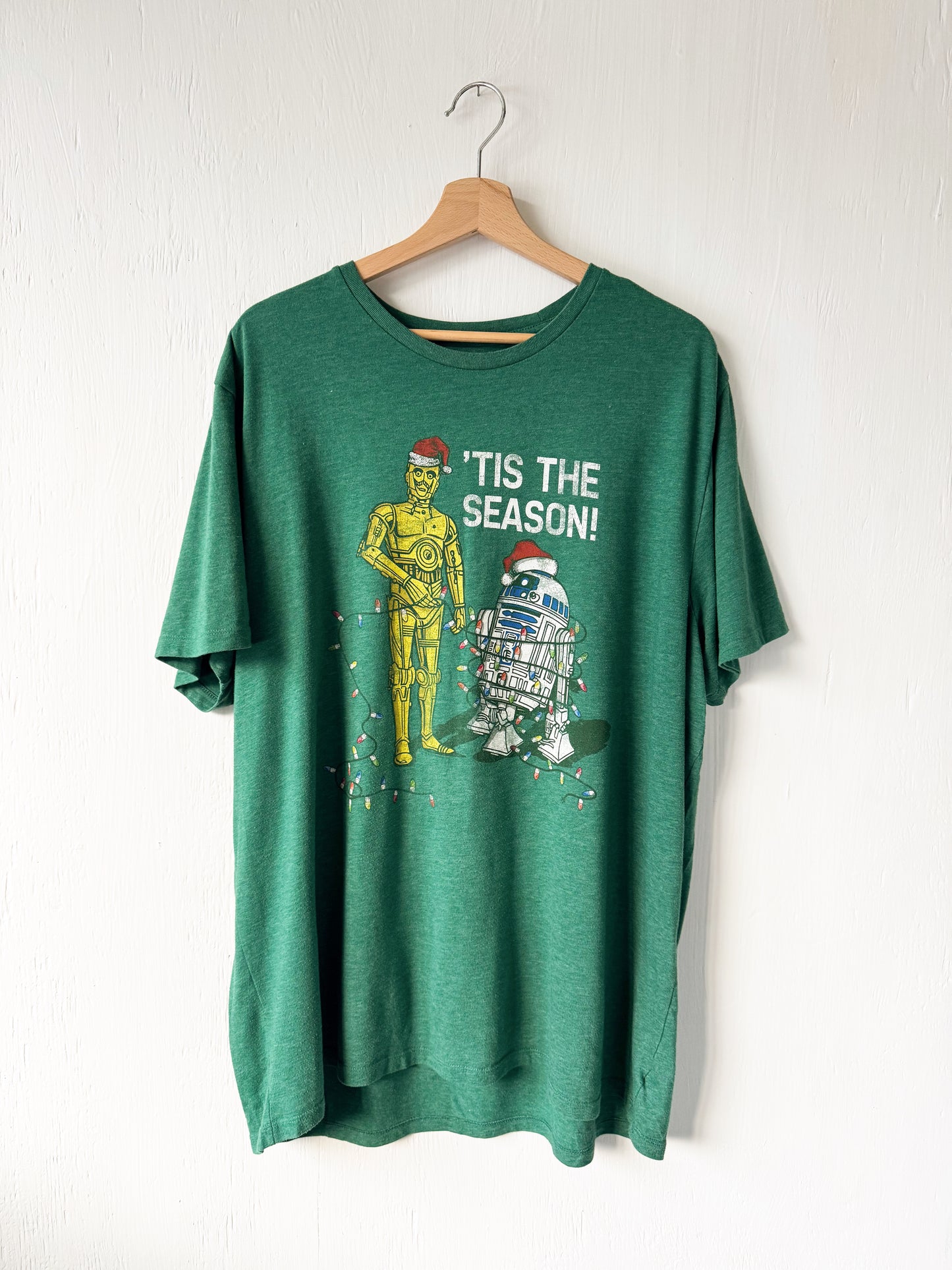 Festive Droids Star Wars Tee - 2X