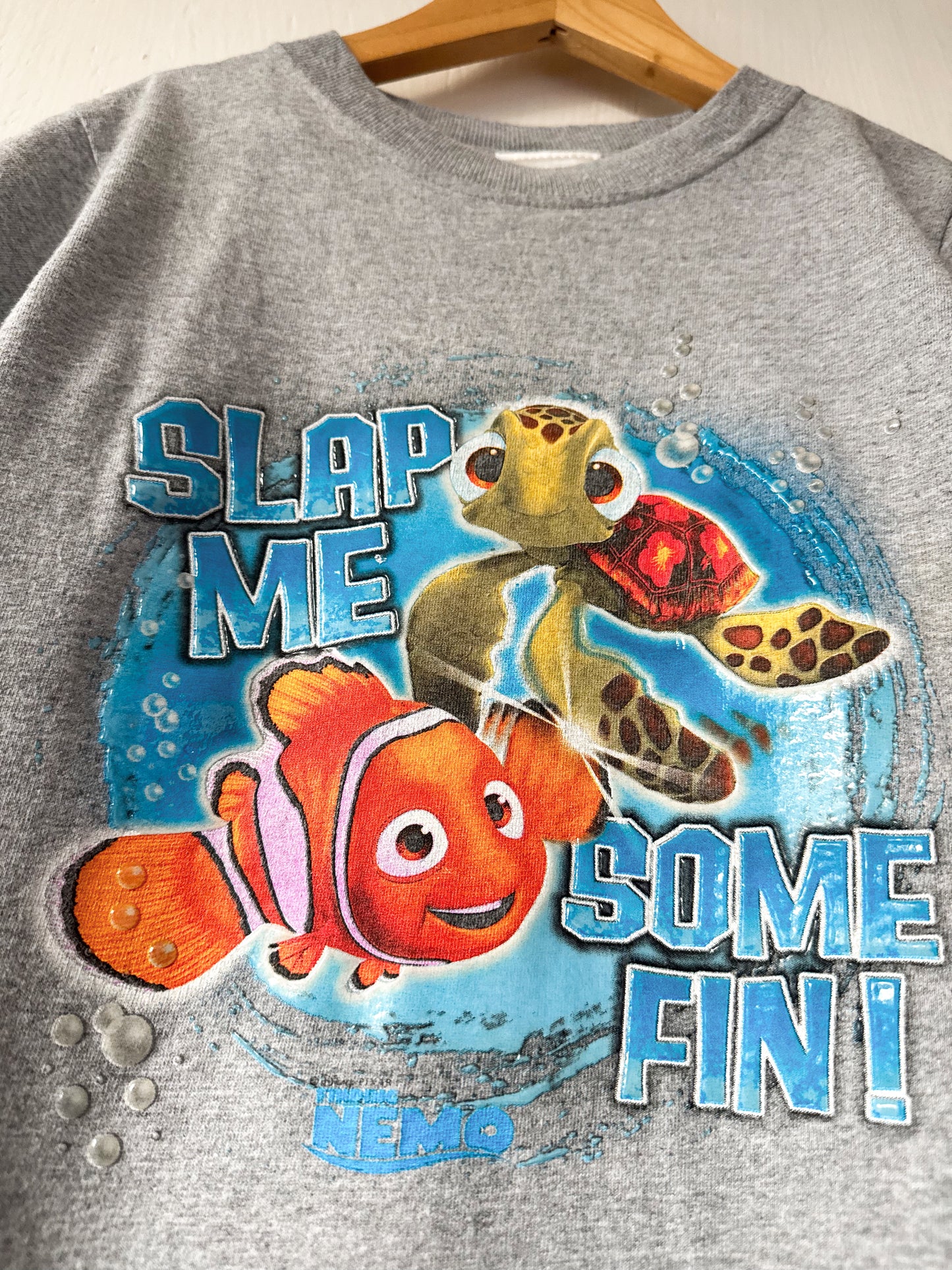 VINTAGE Disney Store Nemo + Crush Tee - YXS