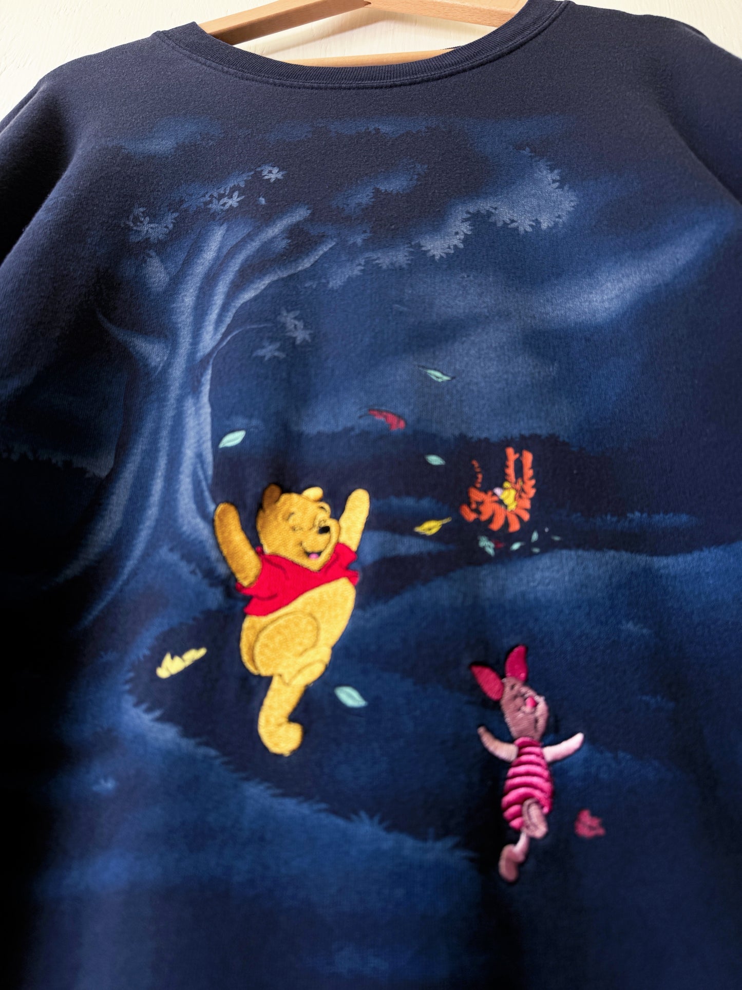 VINTAGE 90’s Fall Leaves Pooh Crewneck - 2X