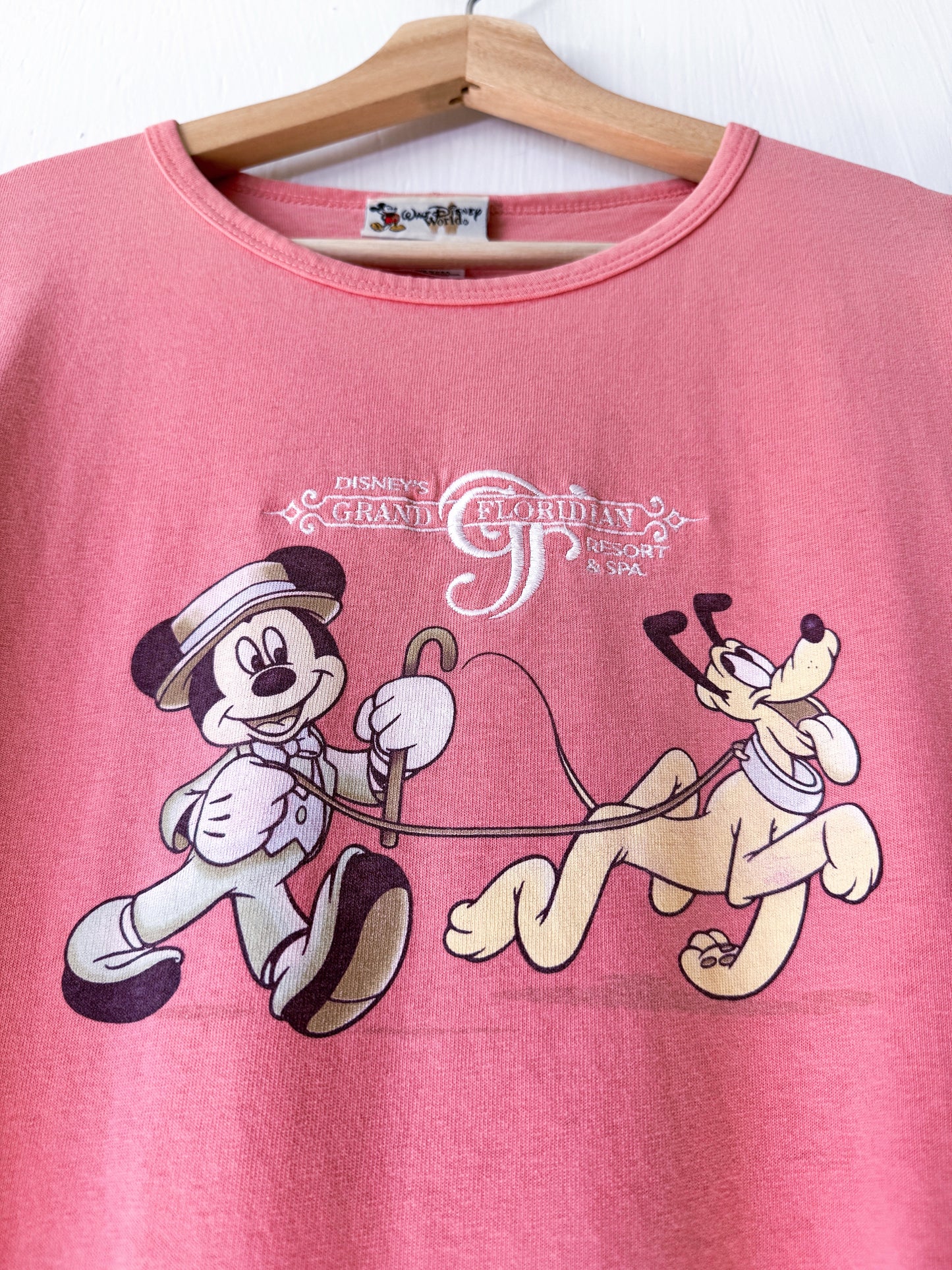VINTAGE 00’s Grand Floridian Mickey + Pluto Tee - S