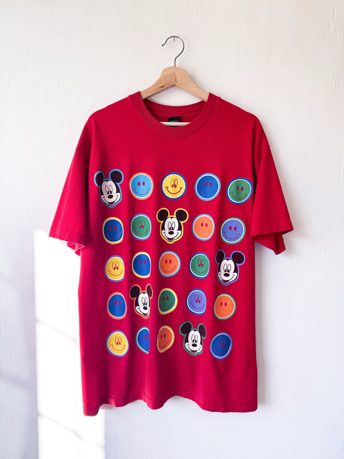 VINTAGE 90’s Mickey Smileys Tee - XL
