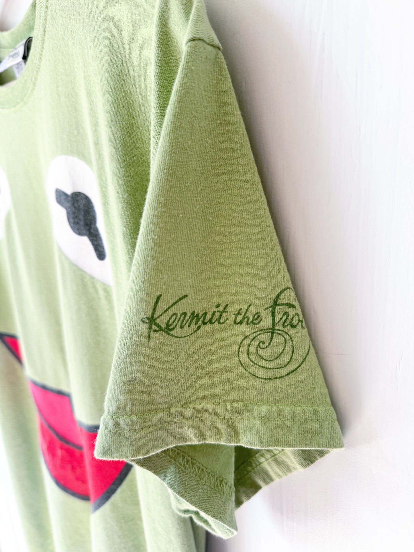 VINTAGE 00’s Big Face Kermit Tee - M