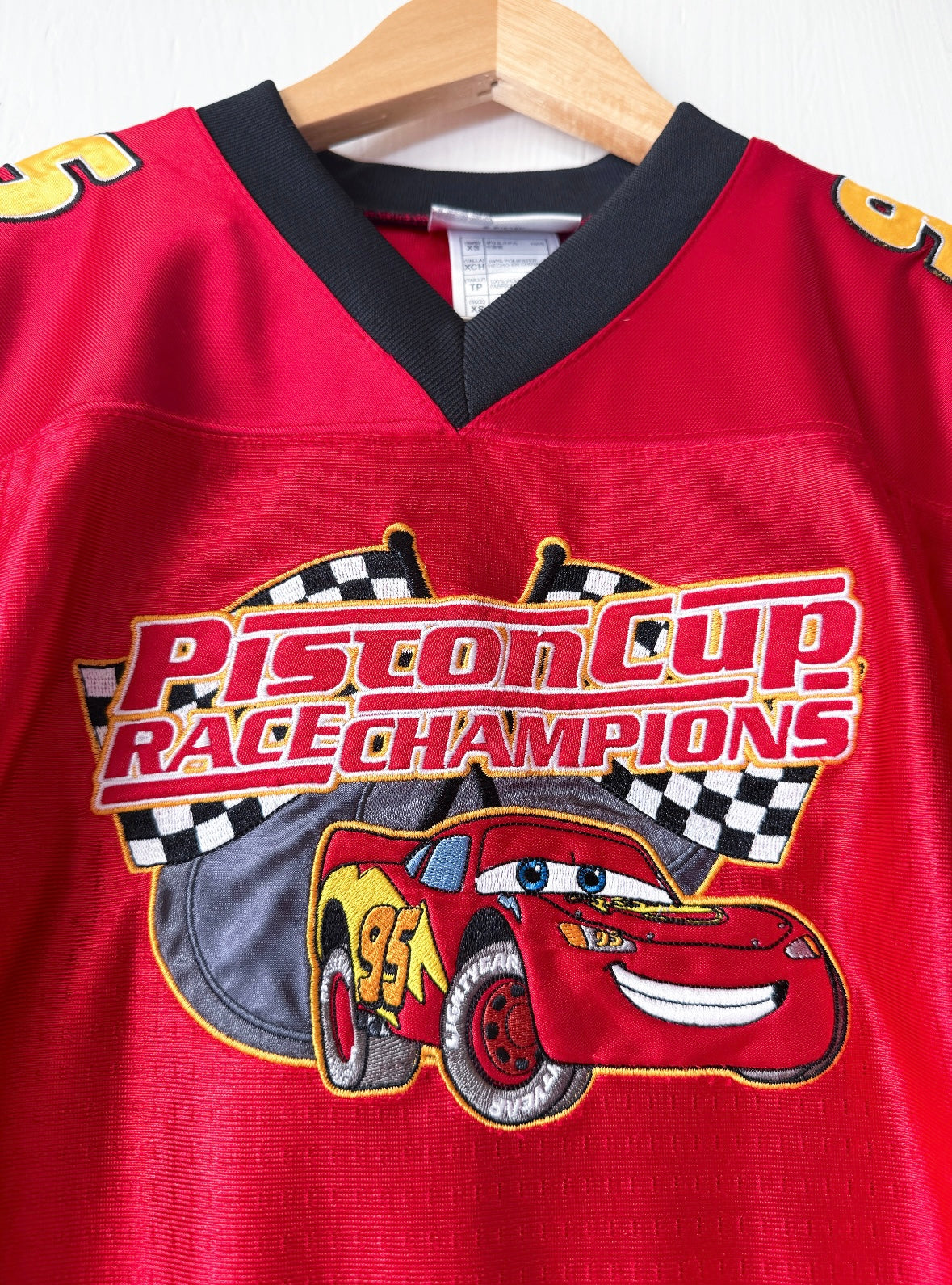 VINTAGE 00’s Disney Parks Lightning McQueen Jersey - YXS