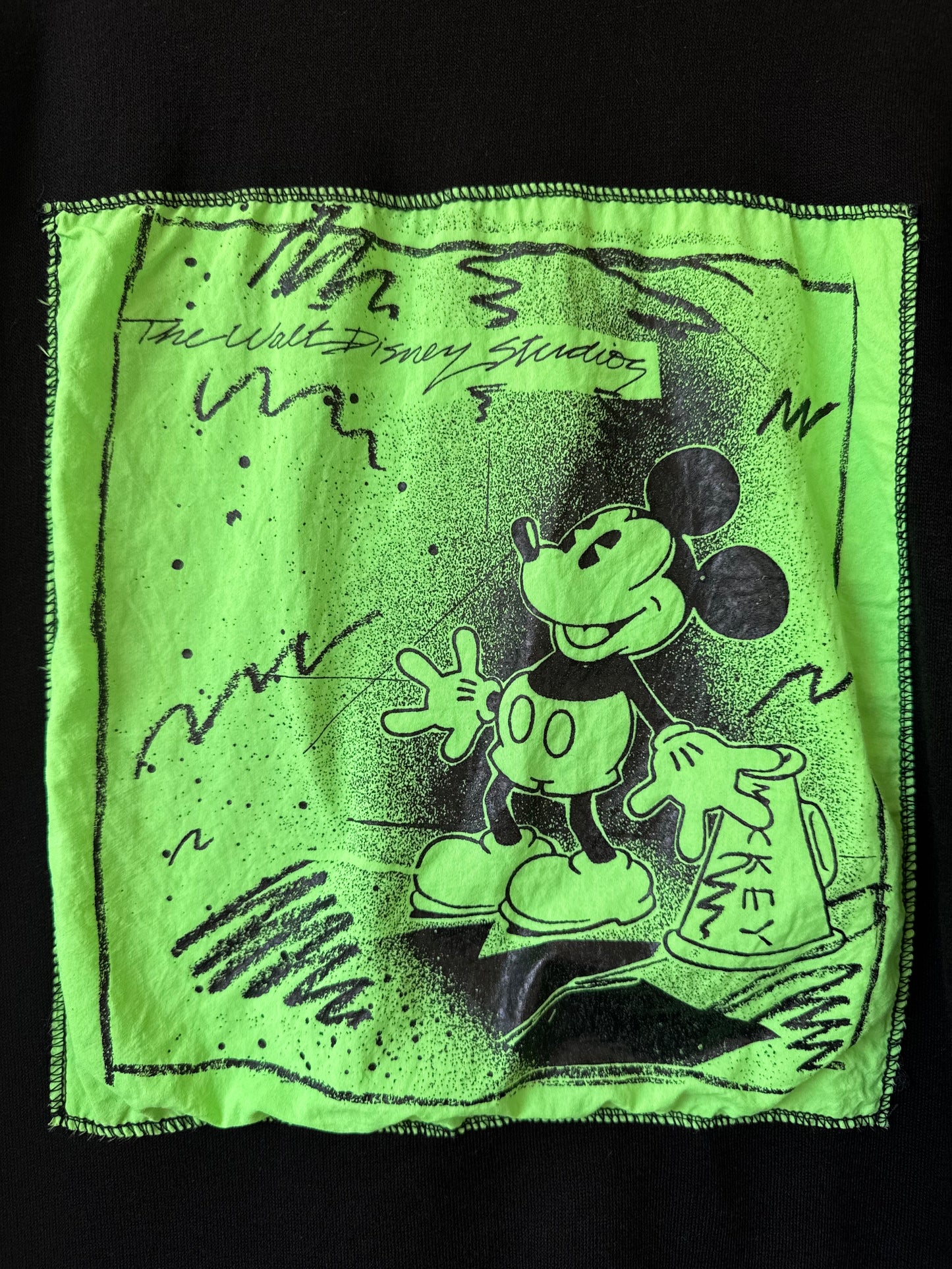 VINTAGE 90's Walt Disney Studios Neon Crewneck- M