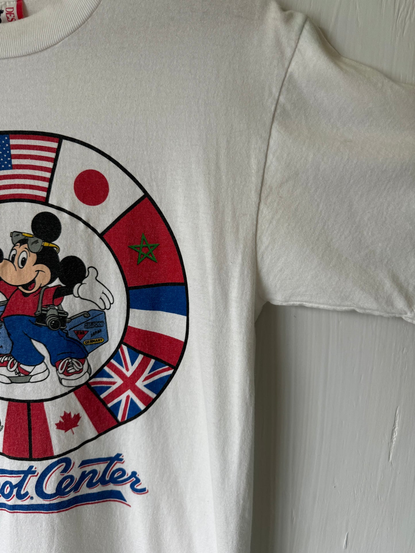 VINTAGE 90’s Epcot Center Mickey Tee - M