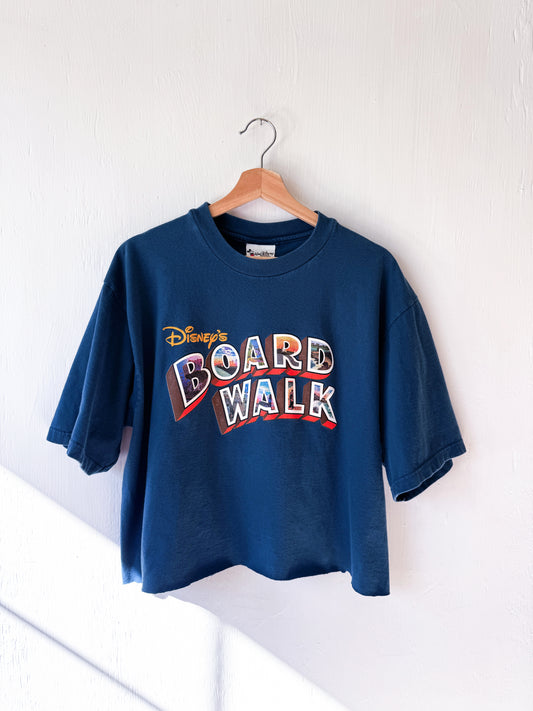 VINTAGE 00’s Disney’s Boardwalk Cropped Tee - XL