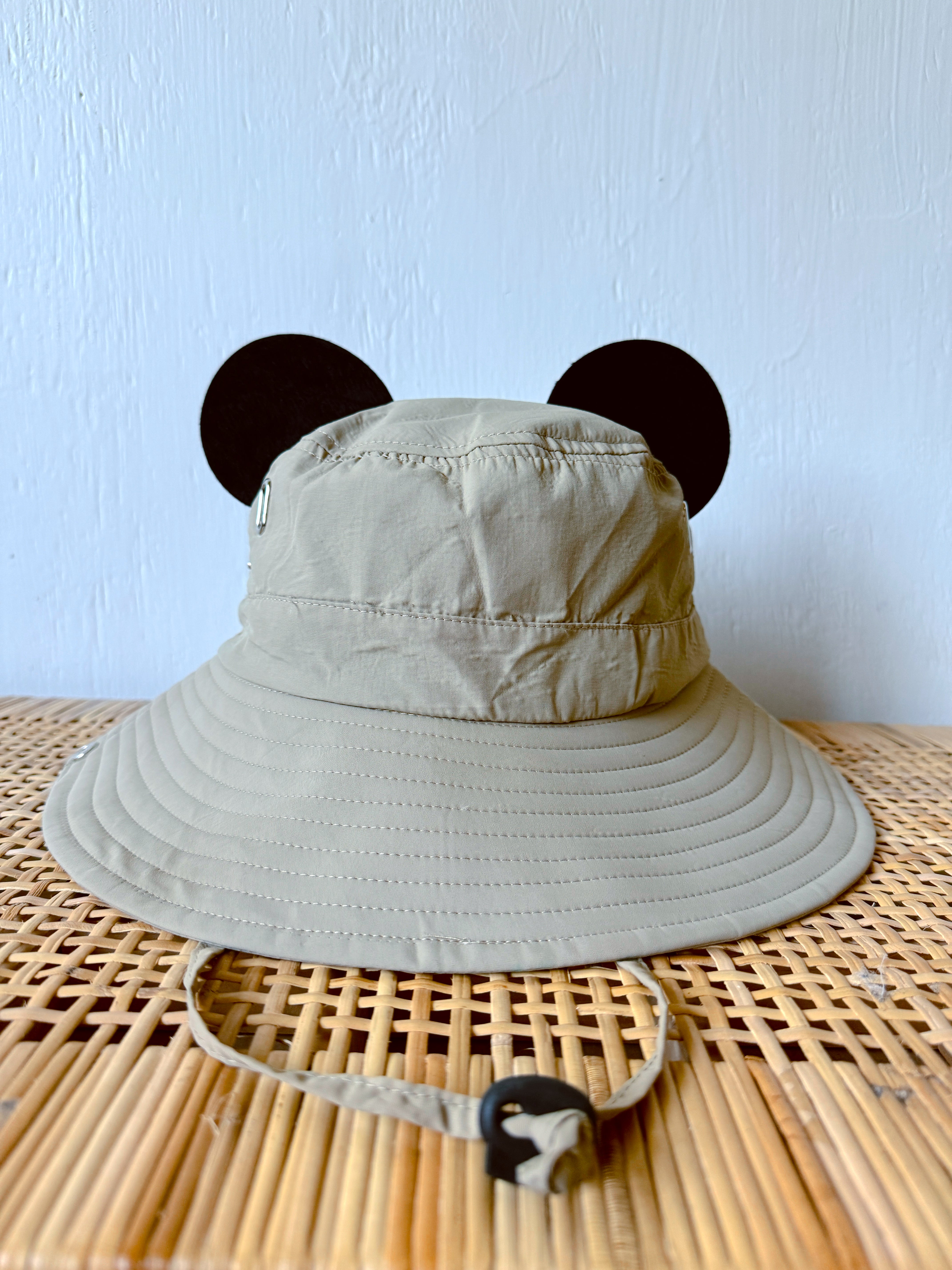 Safari mickey hat online