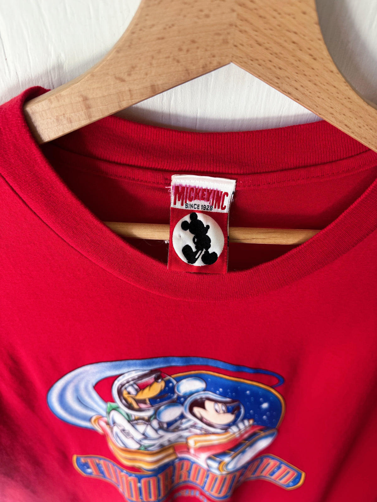VINTAGE 90’s Rare Tomorrowland Mickey + Pluto Tee - L