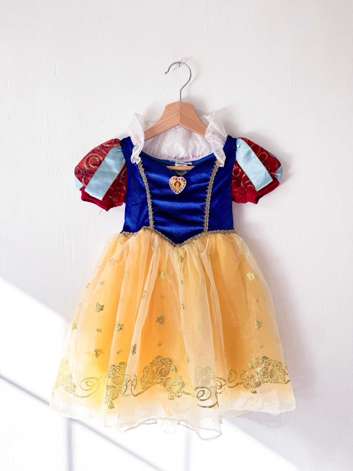 Disney Parks Snow White Gown - 2/3T