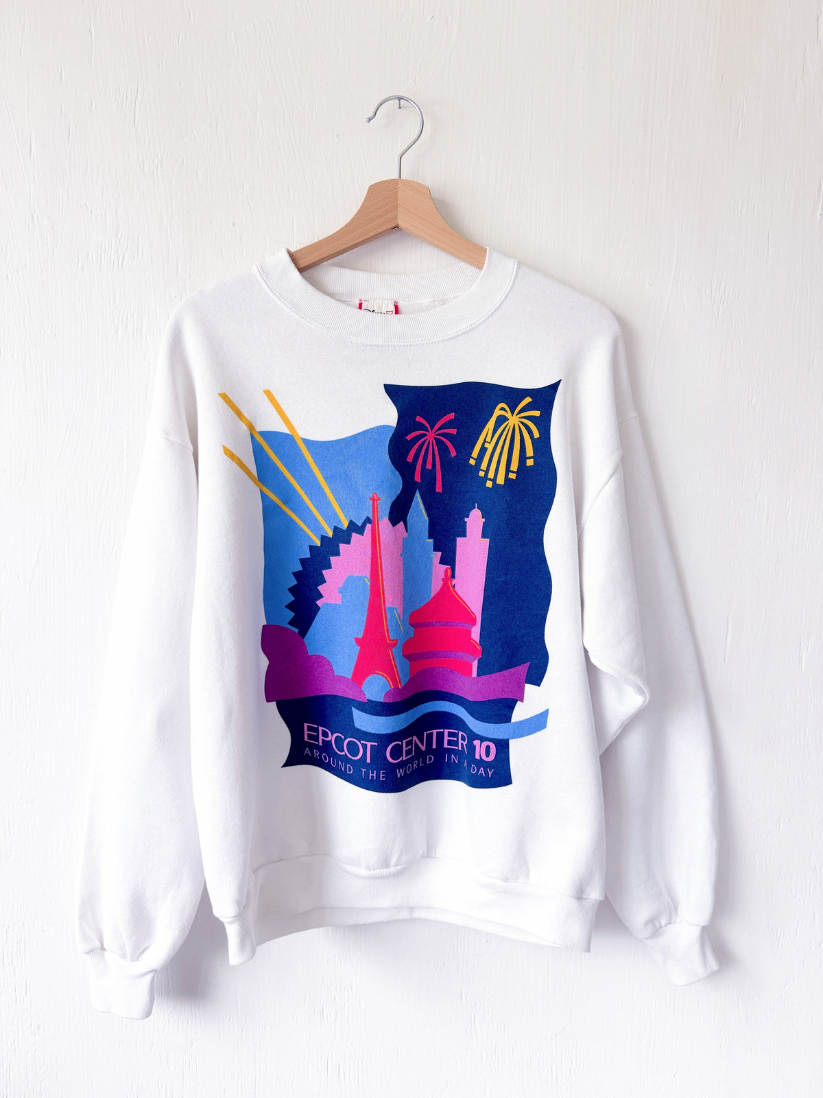 VINTAGE 1992 EPCOT World Showcase Crewneck - M/L