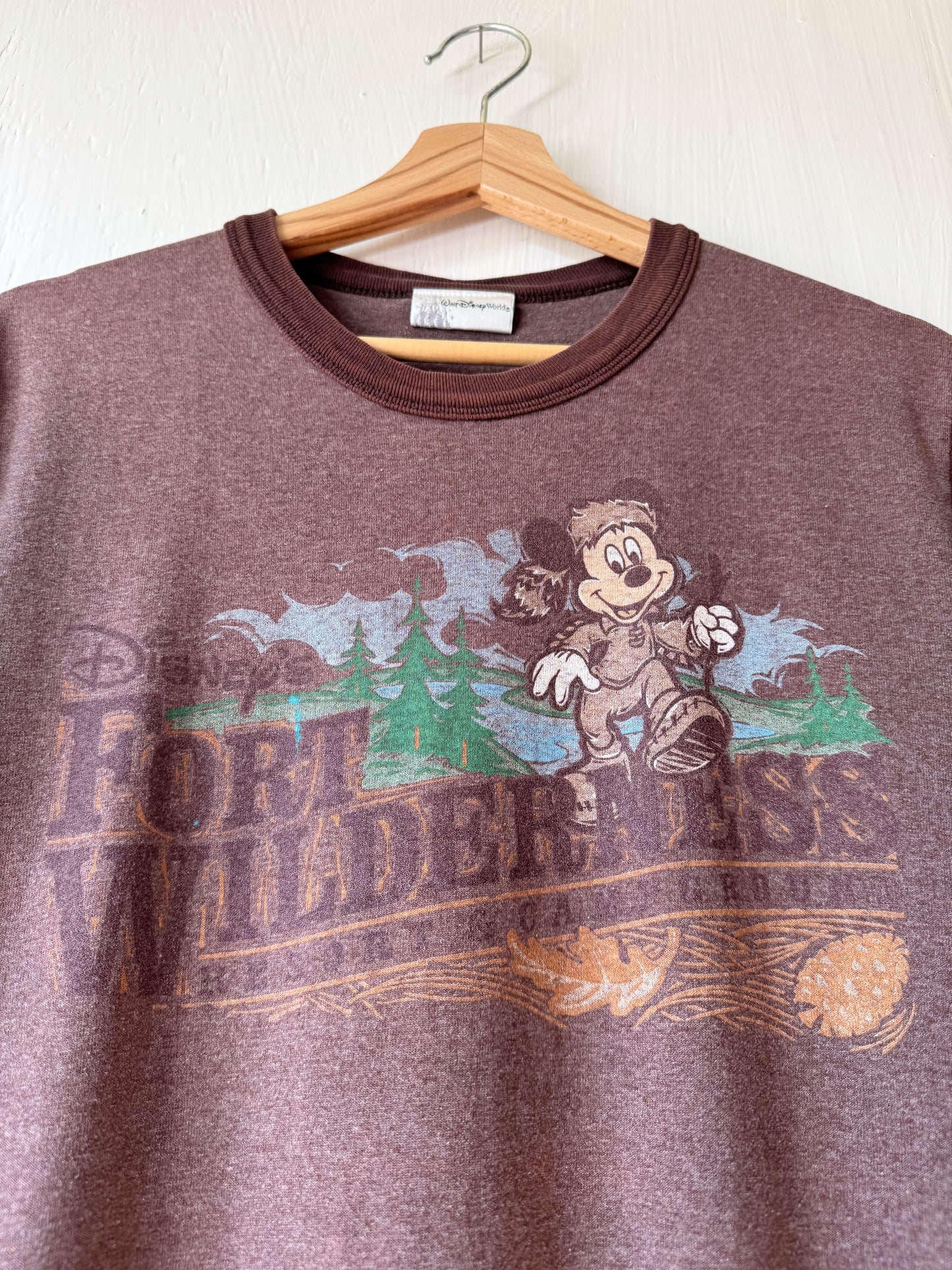 VINTAGE 00’s Fort Wilderness Ringer Tee - S/M