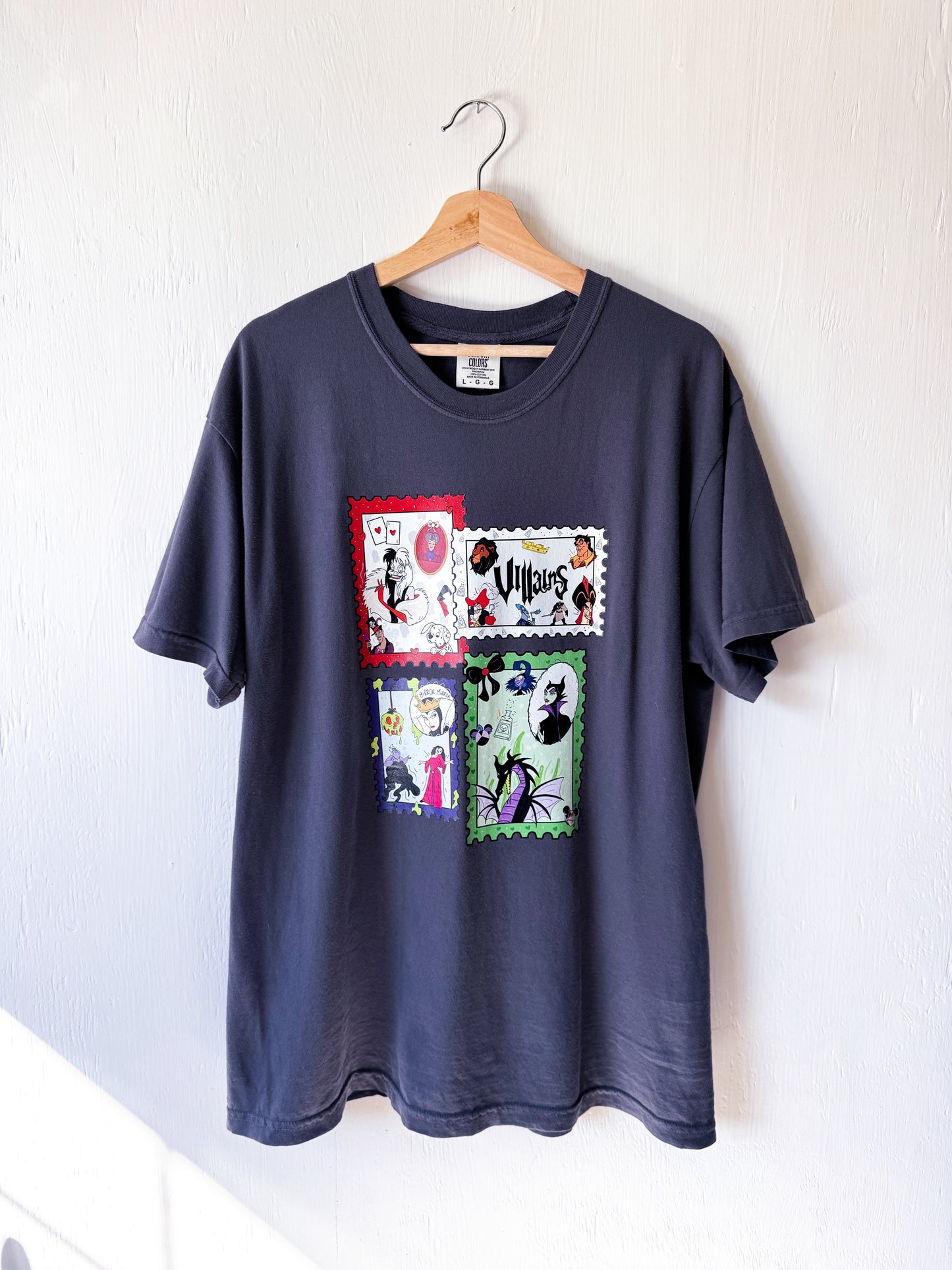 Villains Stamps Tee - L