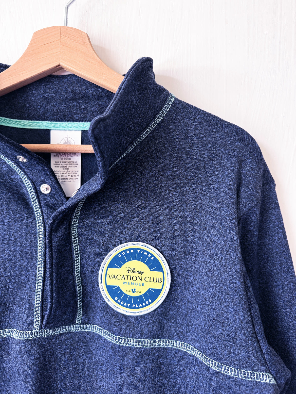 Disney Parks DVC Member Fleece - M