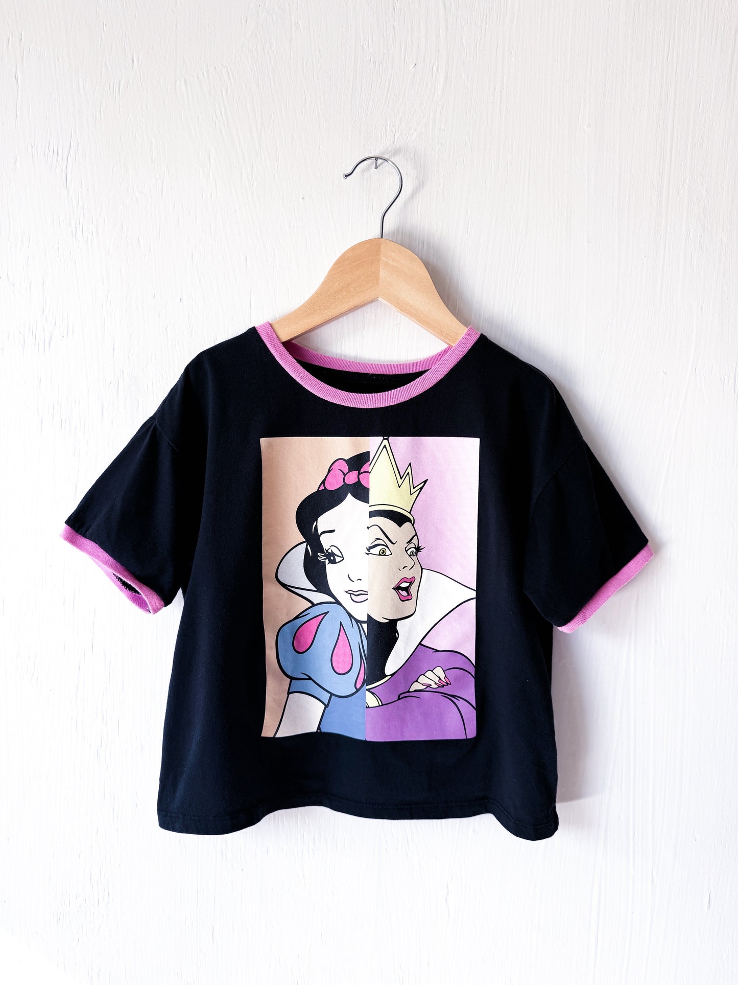 Snow White + Evil Queen Ringer Tee - YM (8)