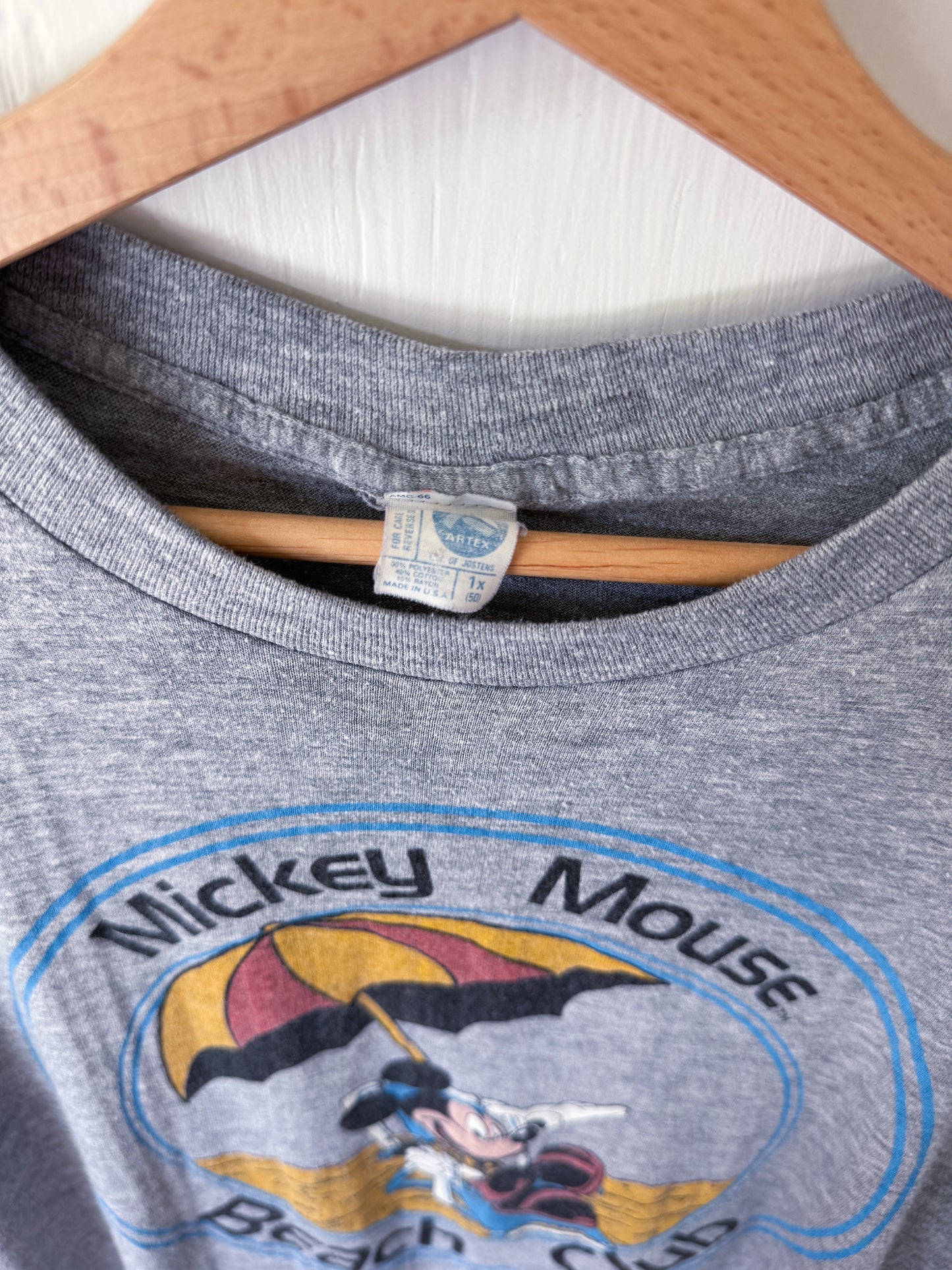 VINTAGE 80’s Mickey Beach Club Tee - L/XL