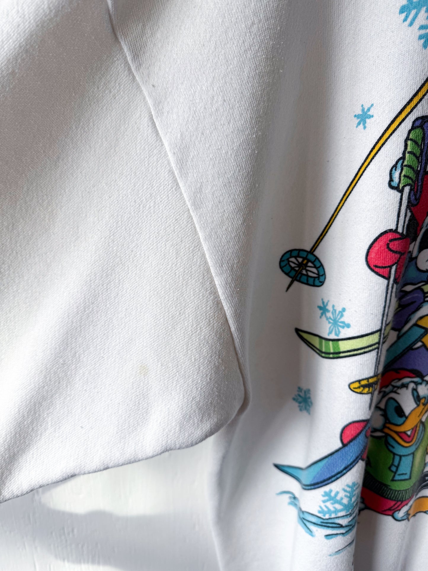 VINTAGE 90’s Disney Crew Skii Crewneck - XL