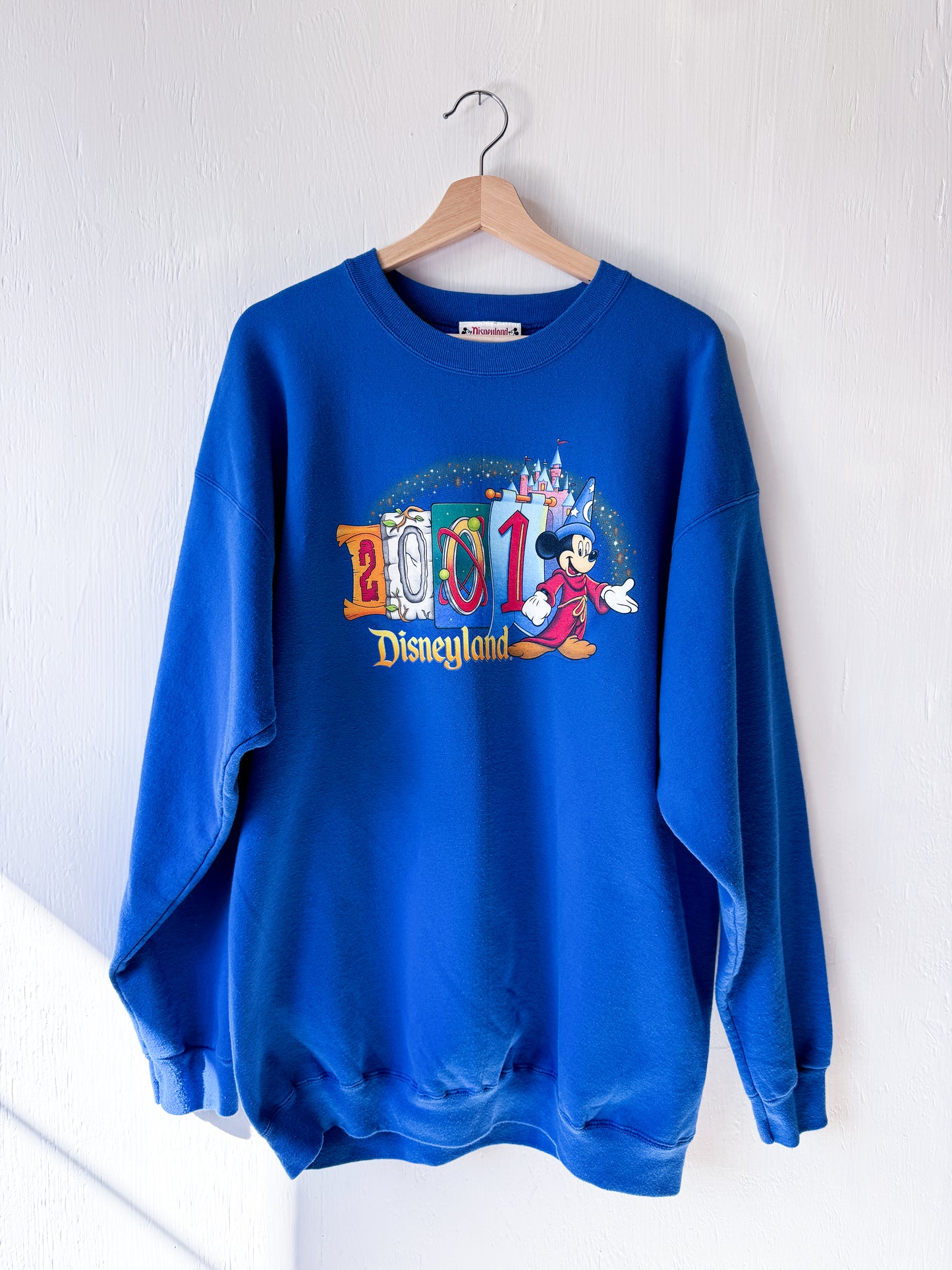 VINTAGE 2001 Disneyland Sorcerer Mickey Crewneck - XL