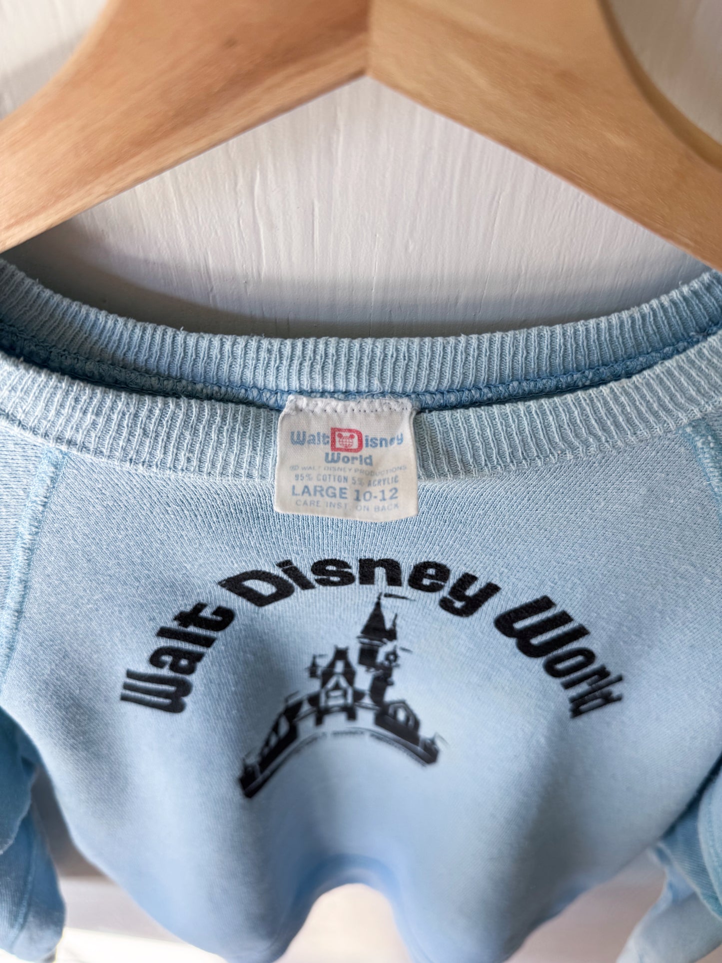 VINTAGE 70’s Walt Disney Productions Castle Crewneck - YL (10/12)