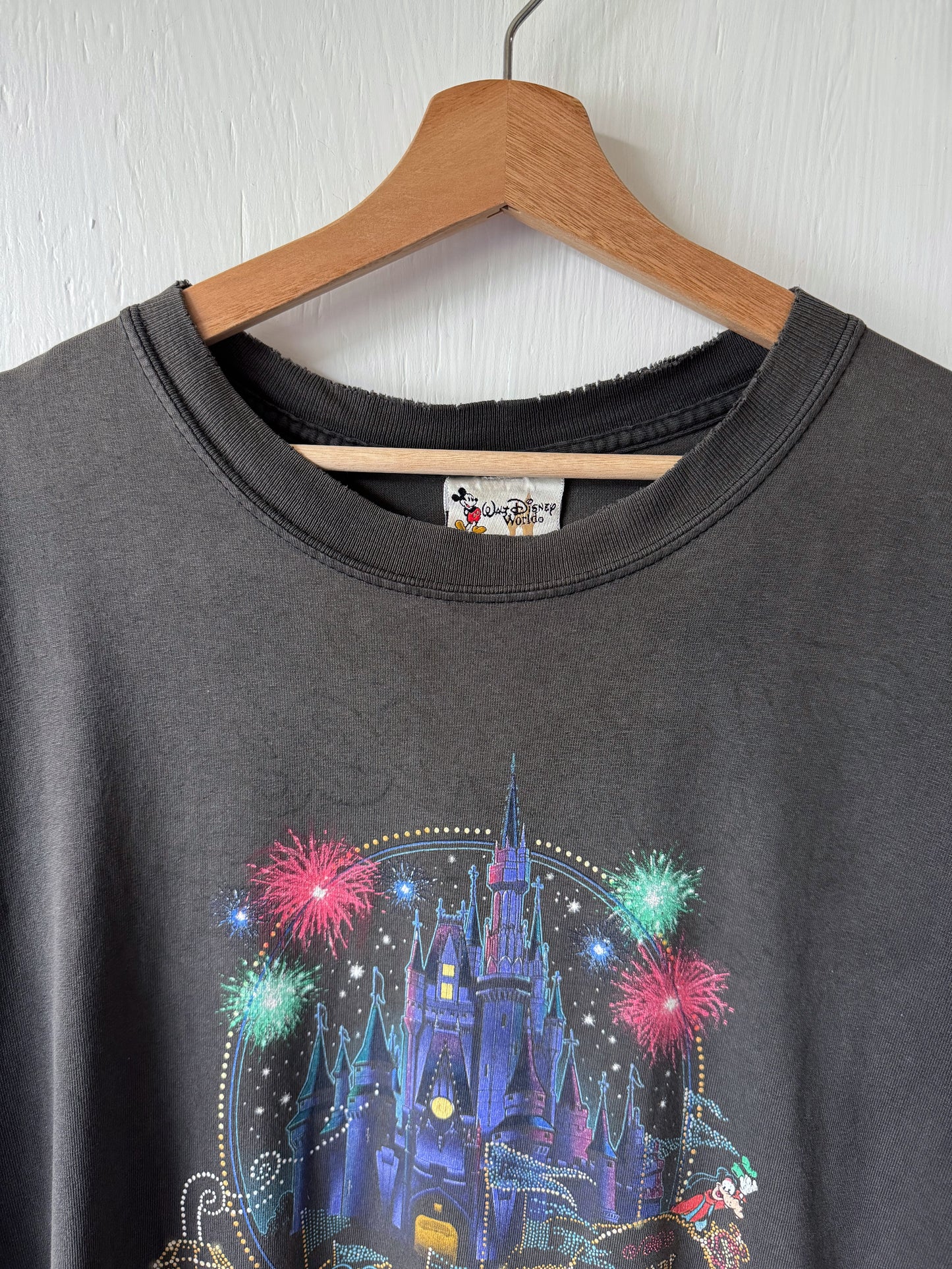 VINTAGE Main Street Electrical Parade Tee - XL