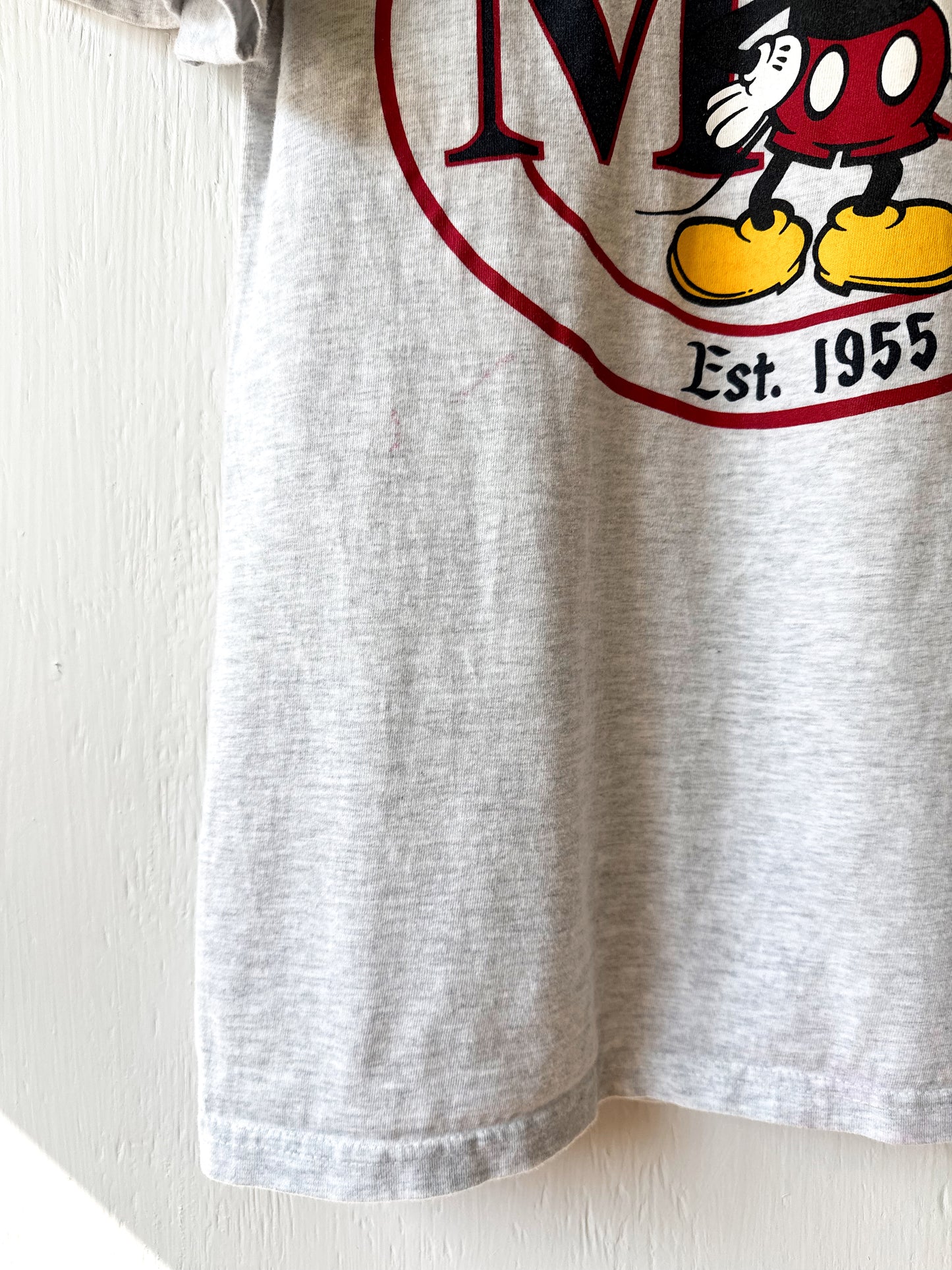 VINTAGE 90’s Disneyland MM Tee - M