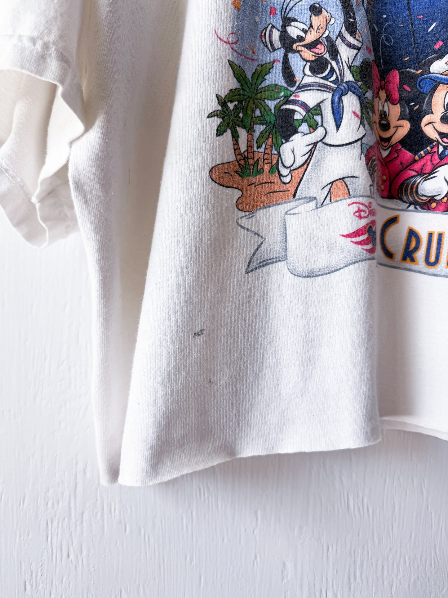 VINTAGE 00’s Disney Cruise Line Character Signatures Tee - XL