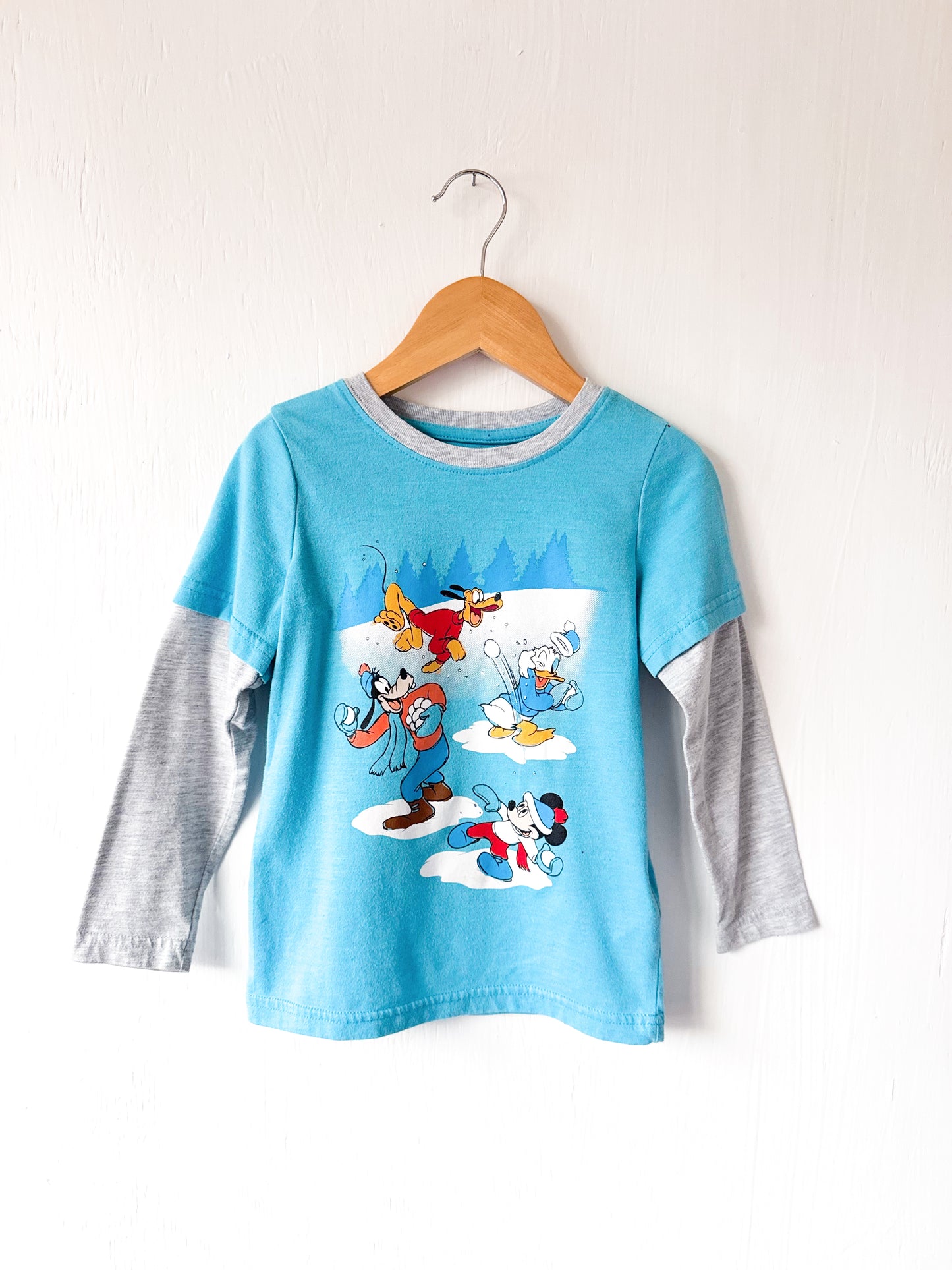 Disney Parks Winter Scene LS Tee - YXS (4)