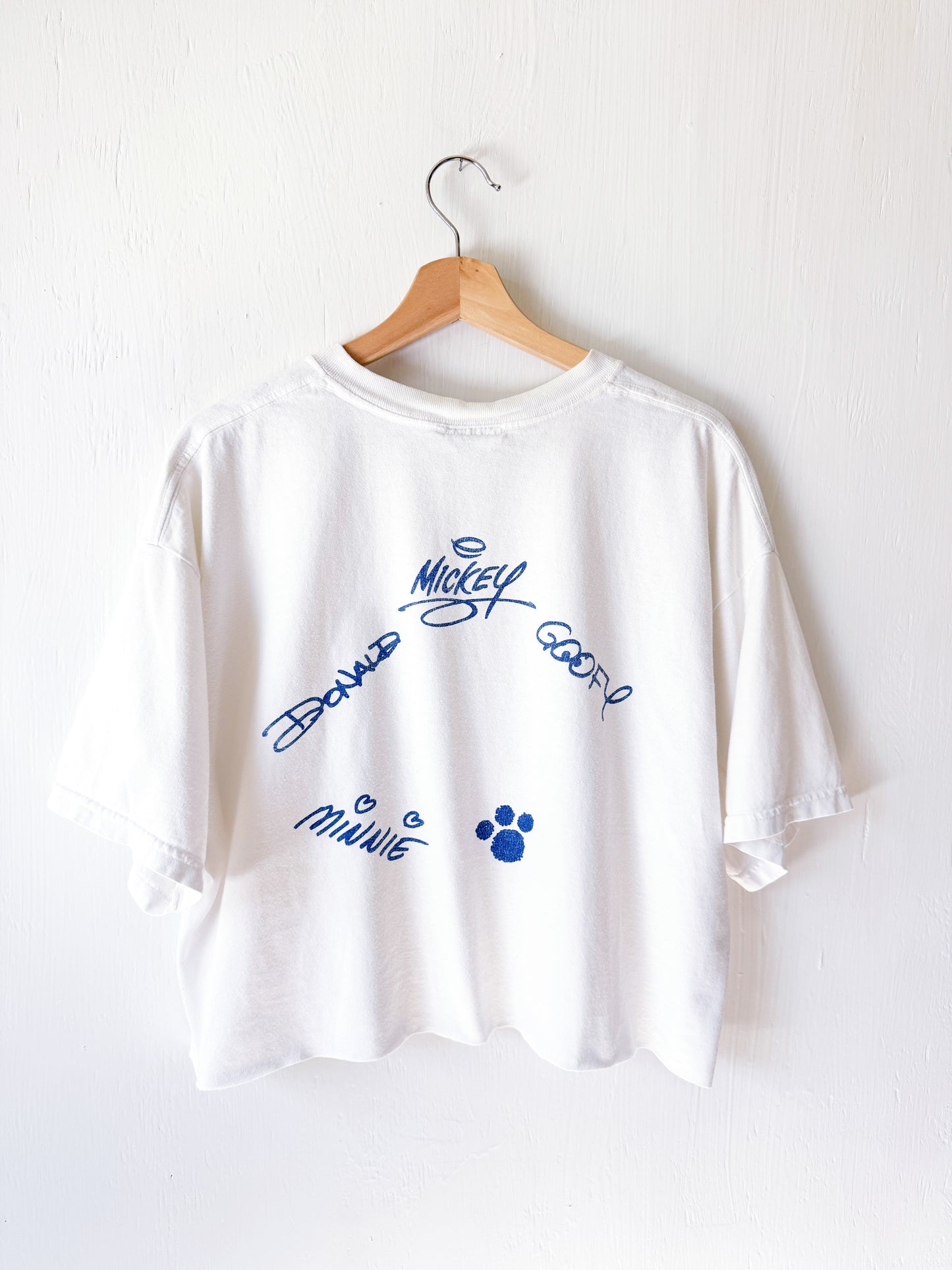 VINTAGE 00’s Disney Cruise Line Character Signatures Tee - XL