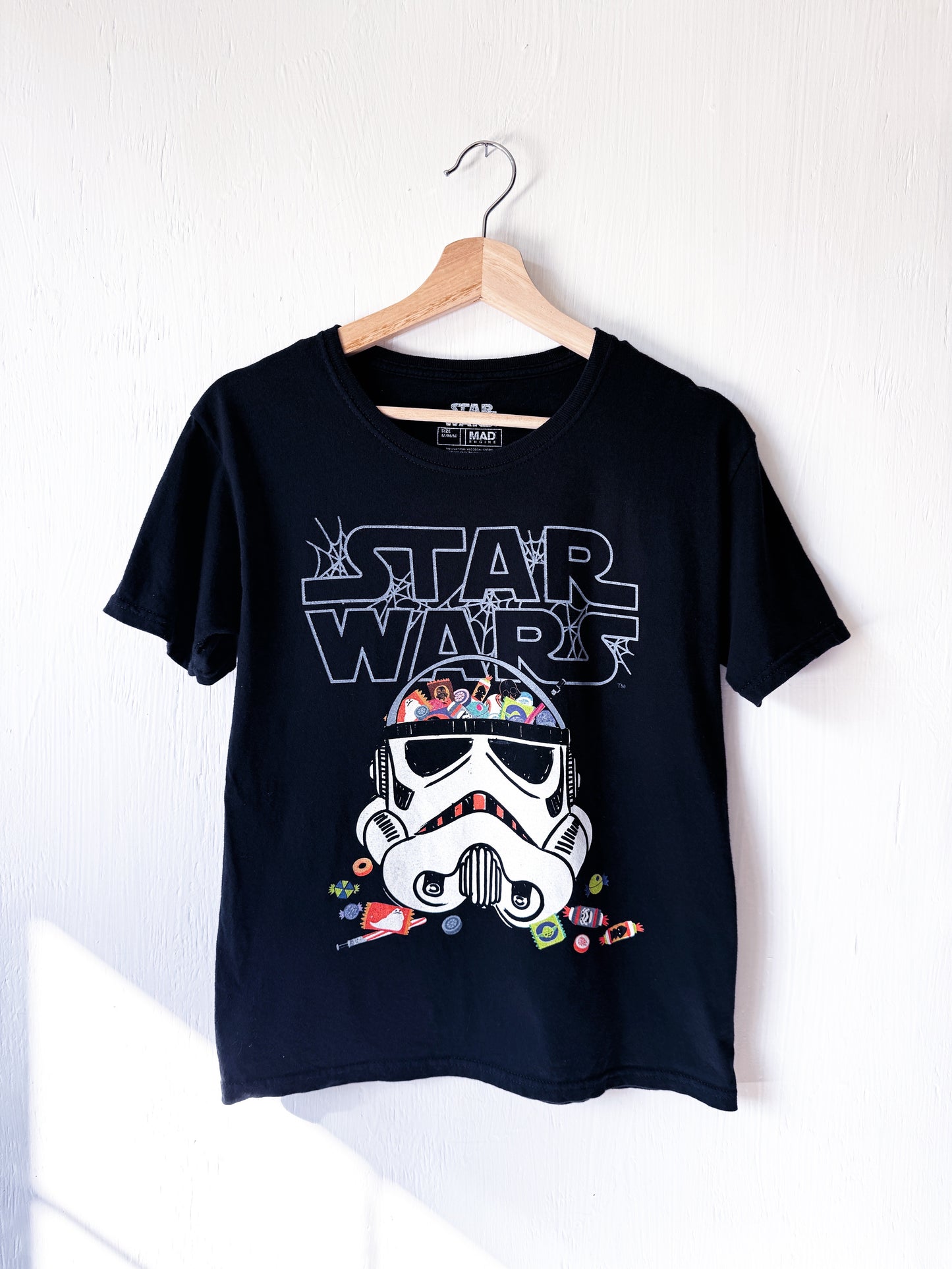 Storm Trooper Candy Bucket Tee - YM/L