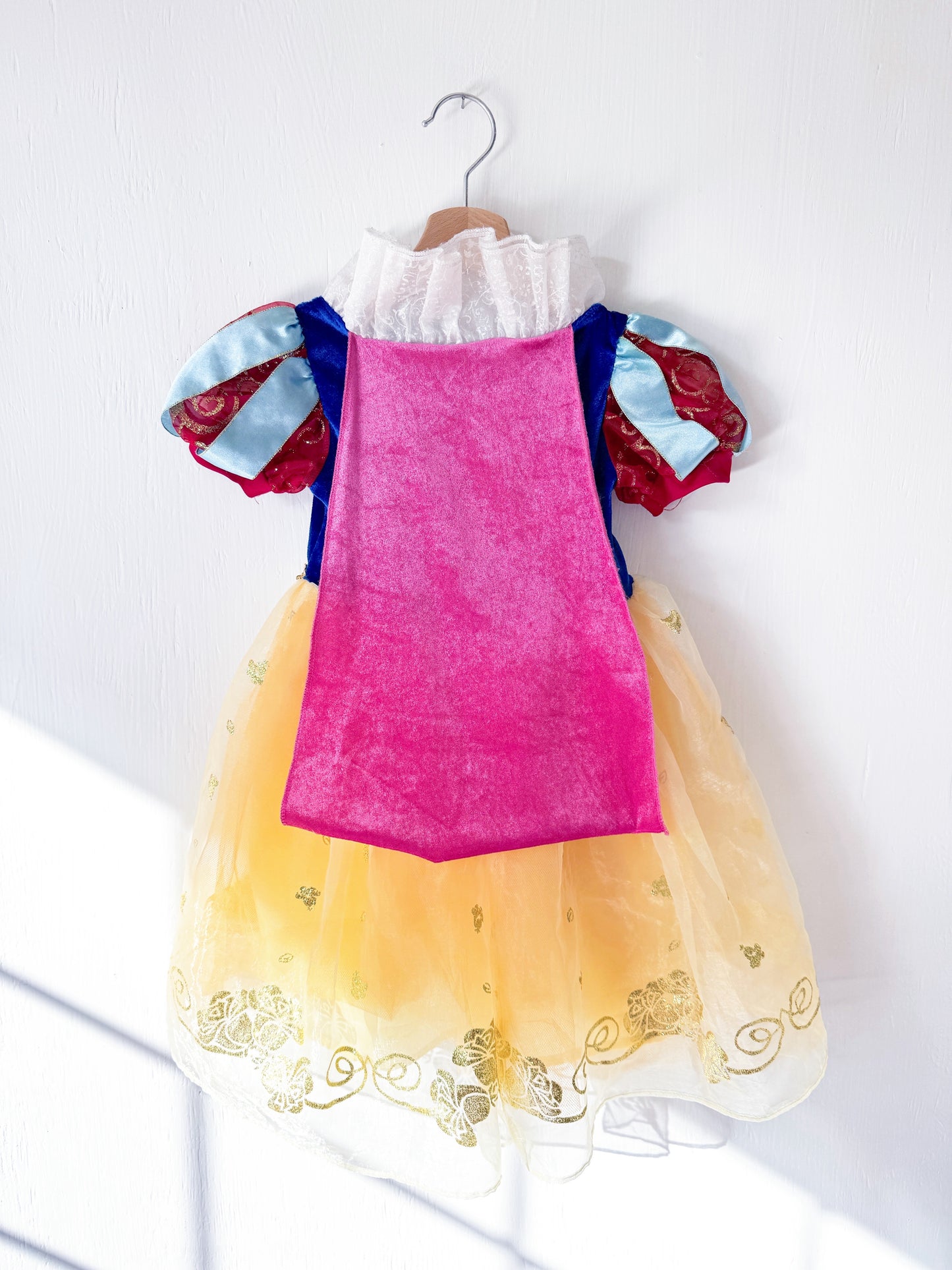 Disney Parks Snow White Gown - 2/3T
