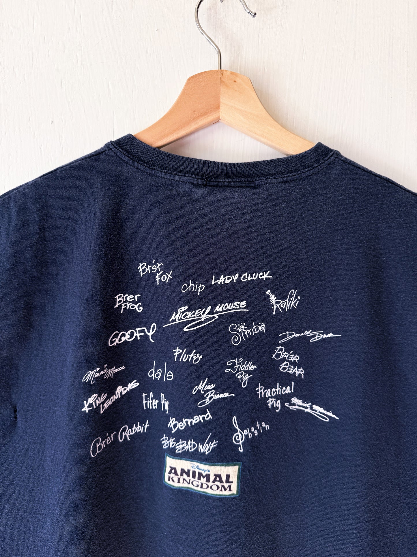 VINTAGE 00’s Animal Kingdom Characters + Signatures - XL