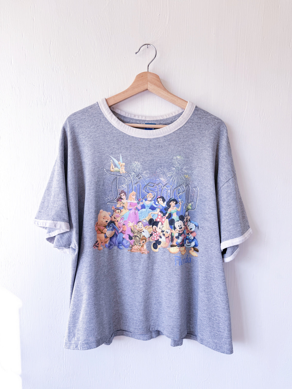 VINTAGE 00’s Disney Characters Ringer Tee - XL/1X