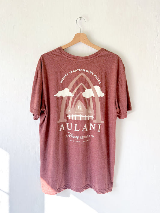 Aulani Graphic Tee - L