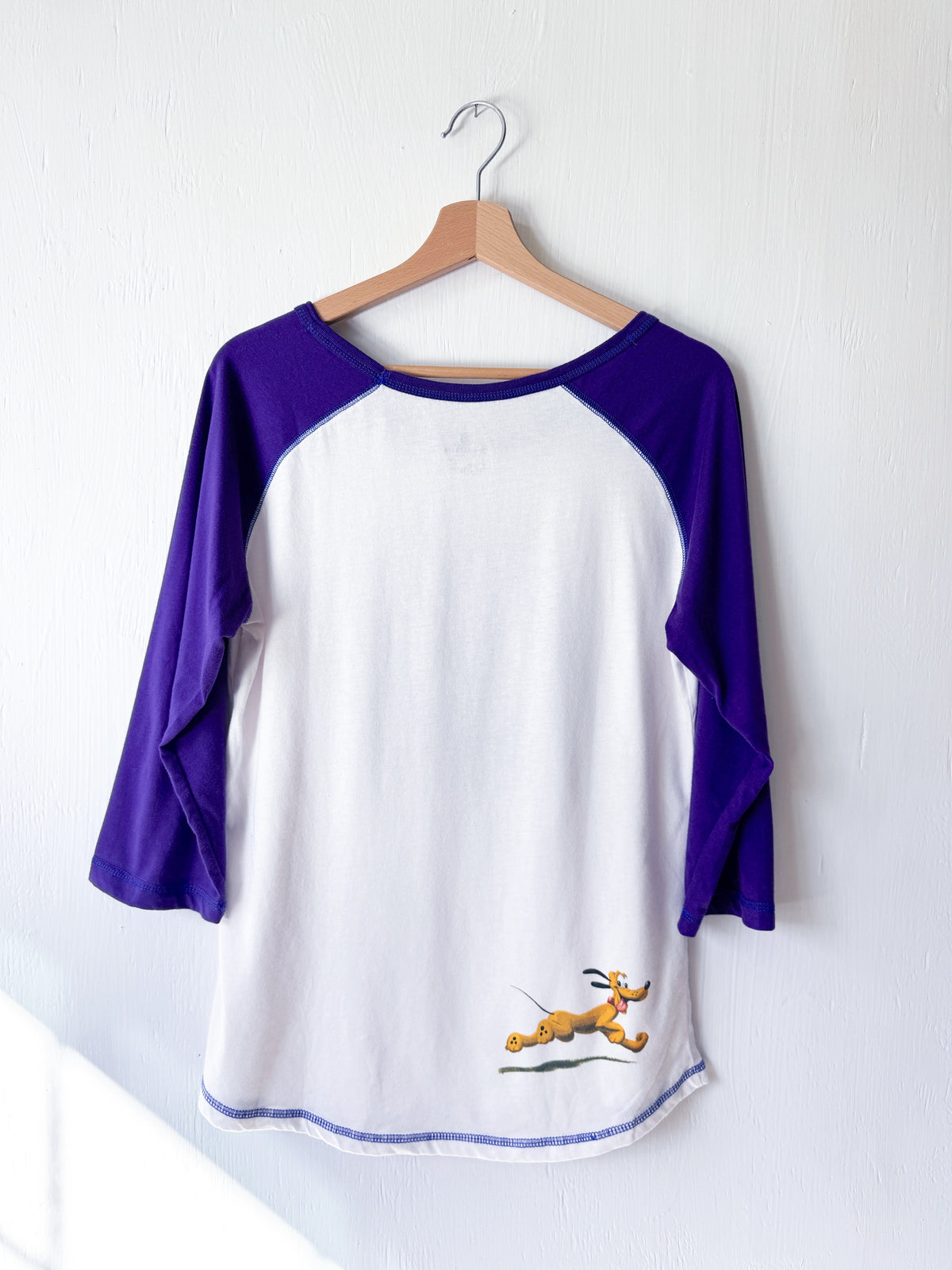 VINTAGE 00’s WDW Castle Raglan Tee - L