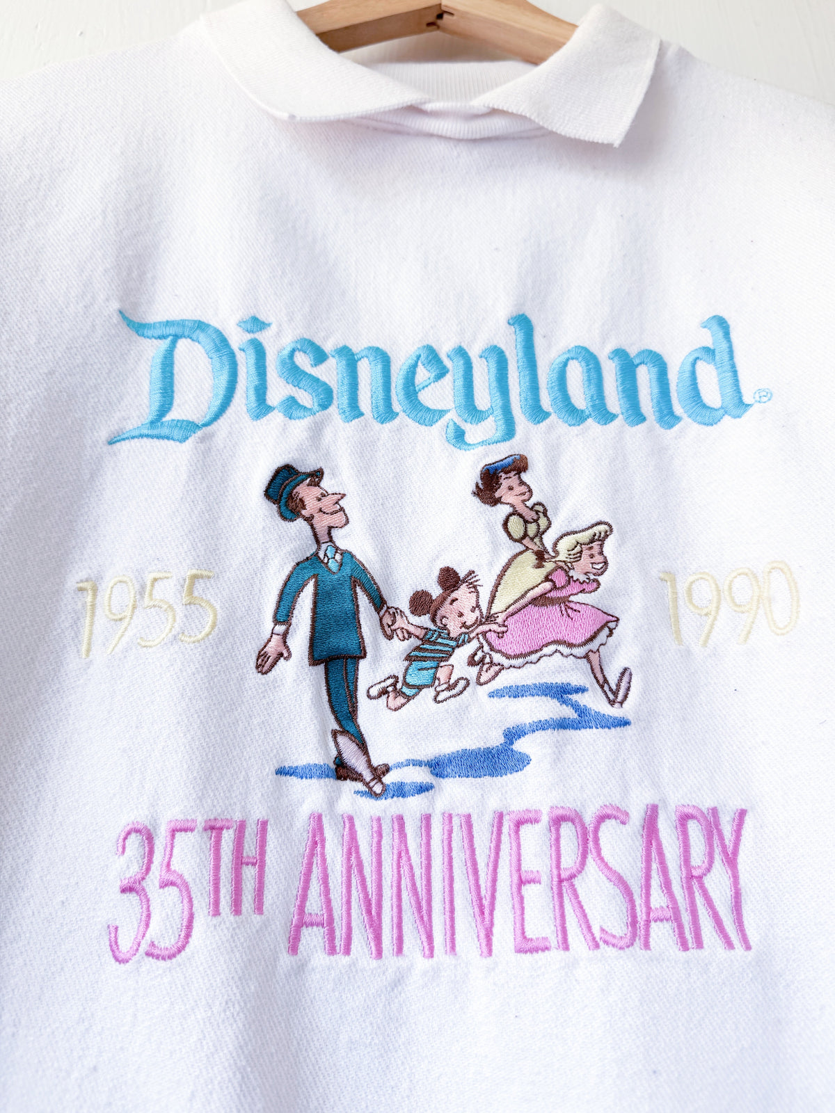 VINTAGE 1990 Rare Company D Disneyland Crewneck - XL