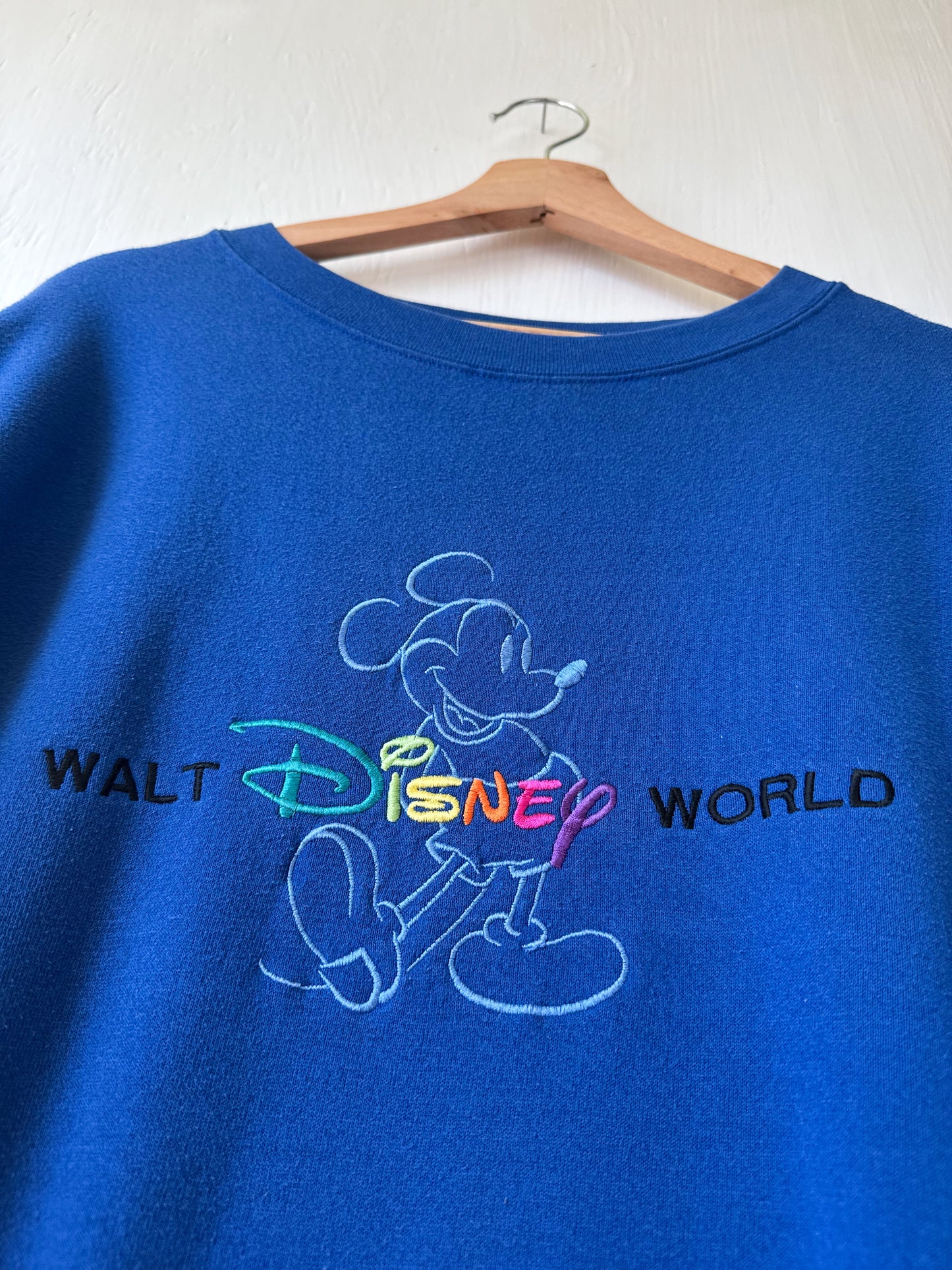 VINTAGE 90’s WDW Embroidered Crewneck - XL