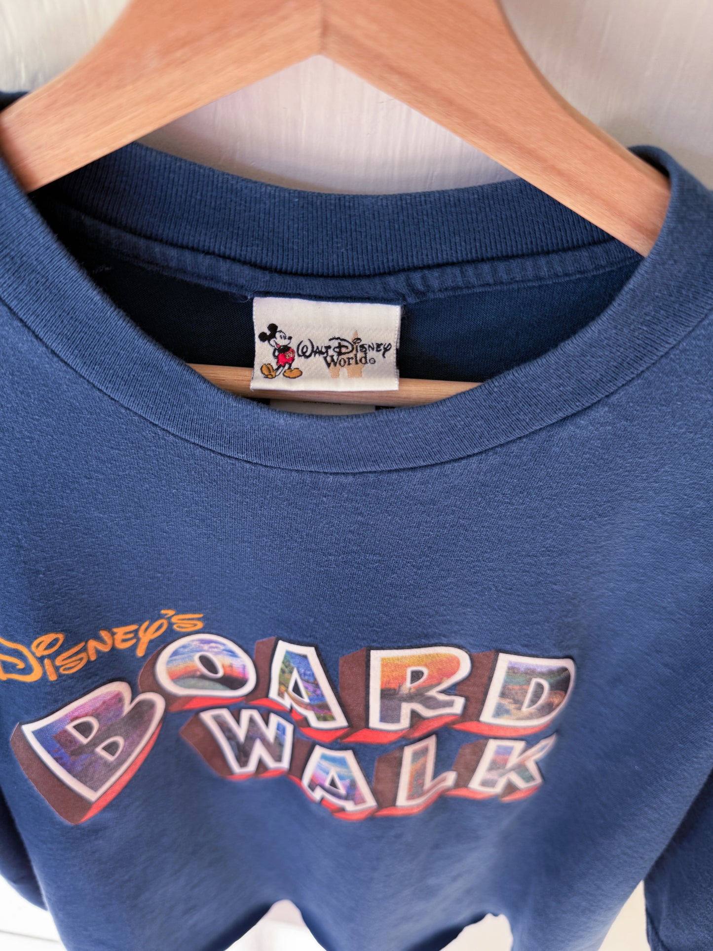 VINTAGE 00’s Disney’s Boardwalk Cropped Tee - XL