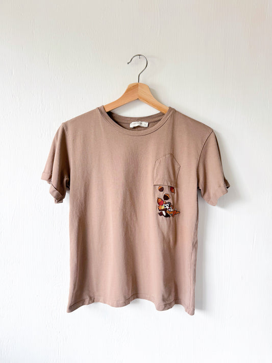 Chip N Dale Acorns Tee - S
