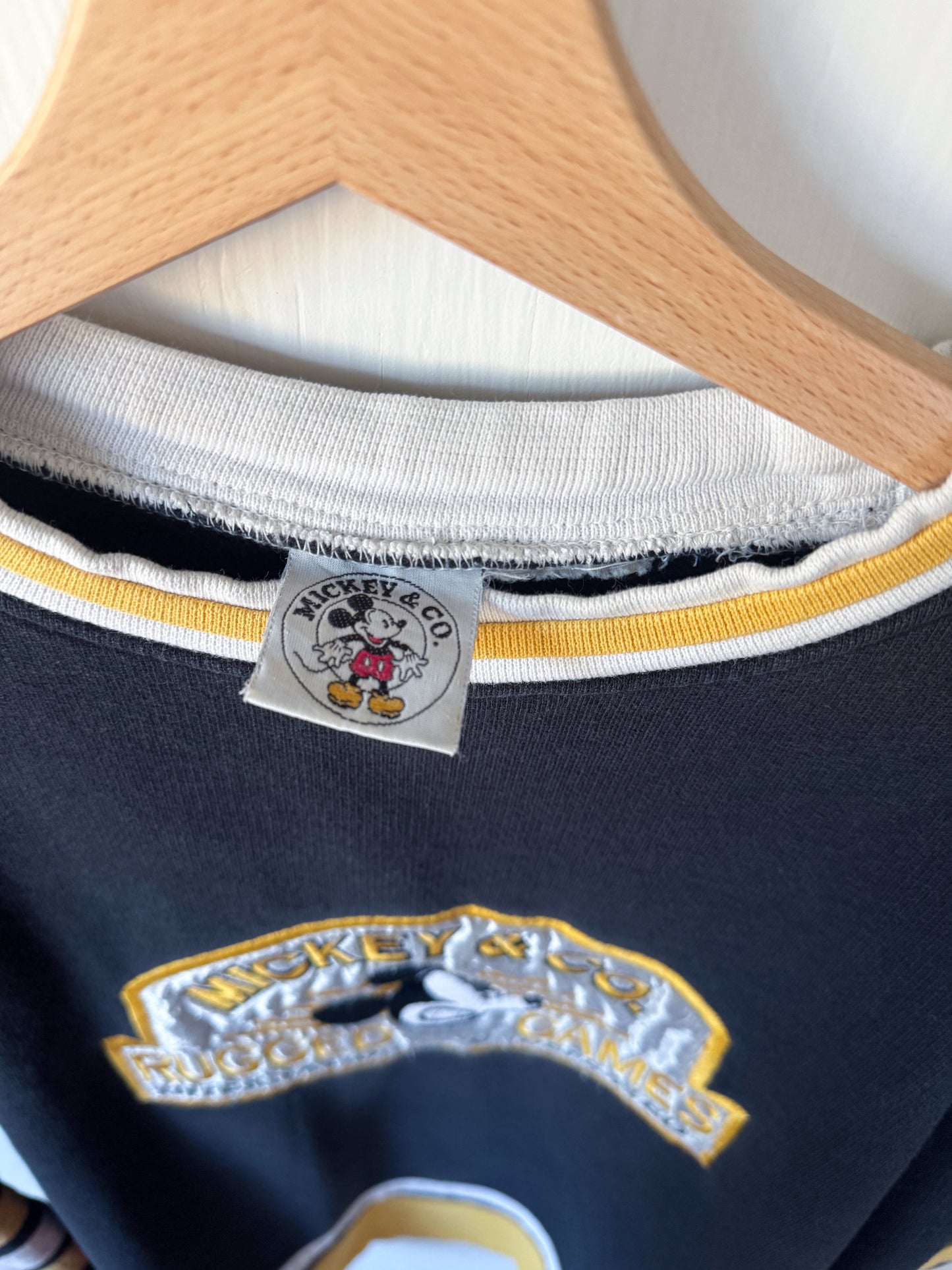 VINTAGE 90’s Mickey Hockey Crewneck - XL/1X