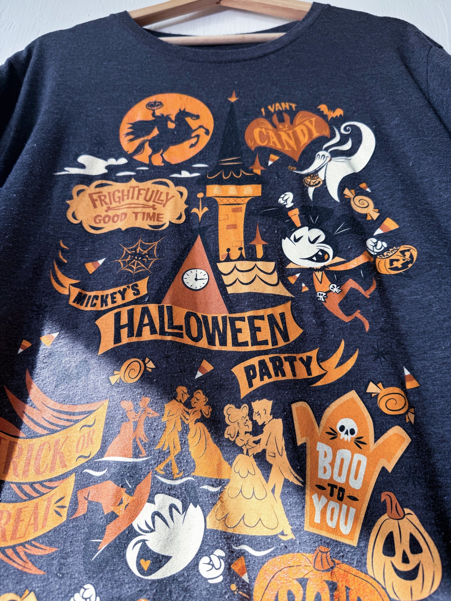 Disney Parks Halloween Party Tee - L