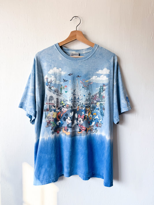 VINTAGE 00’s WDW Main Street Character Tee - XL