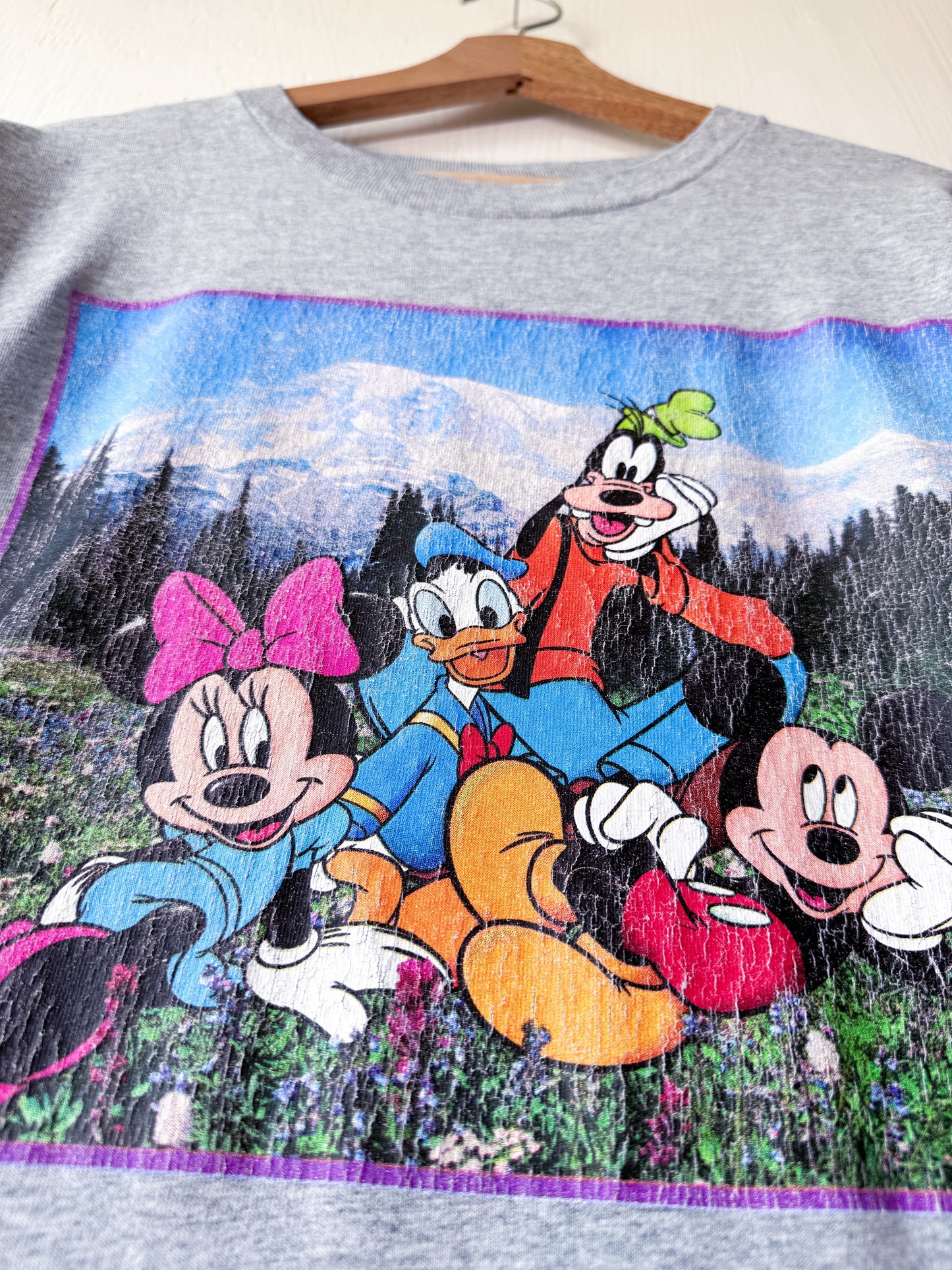 VINTAGE 90’s Mountain Air Mickey’s Crew Tee - L/XL