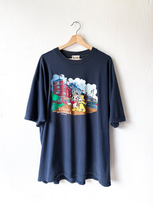 VINTAGE 00’s Rare Mickey + Minnie Boardwalk Resort Tee - 2X