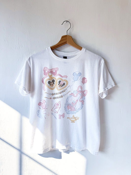Magic Kingdom Motifs Tee - M/L
