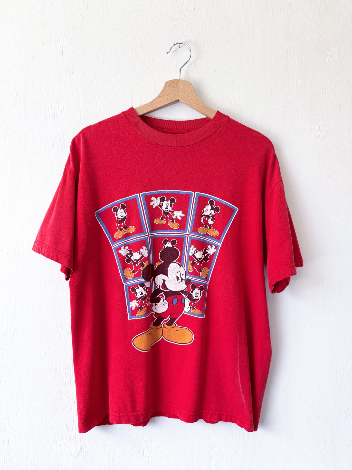 VINTAGE 90’s Classic Mickey Tee - L