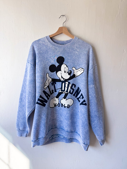 VINTAGE 90’s WDW Mickey Crewneck - OS