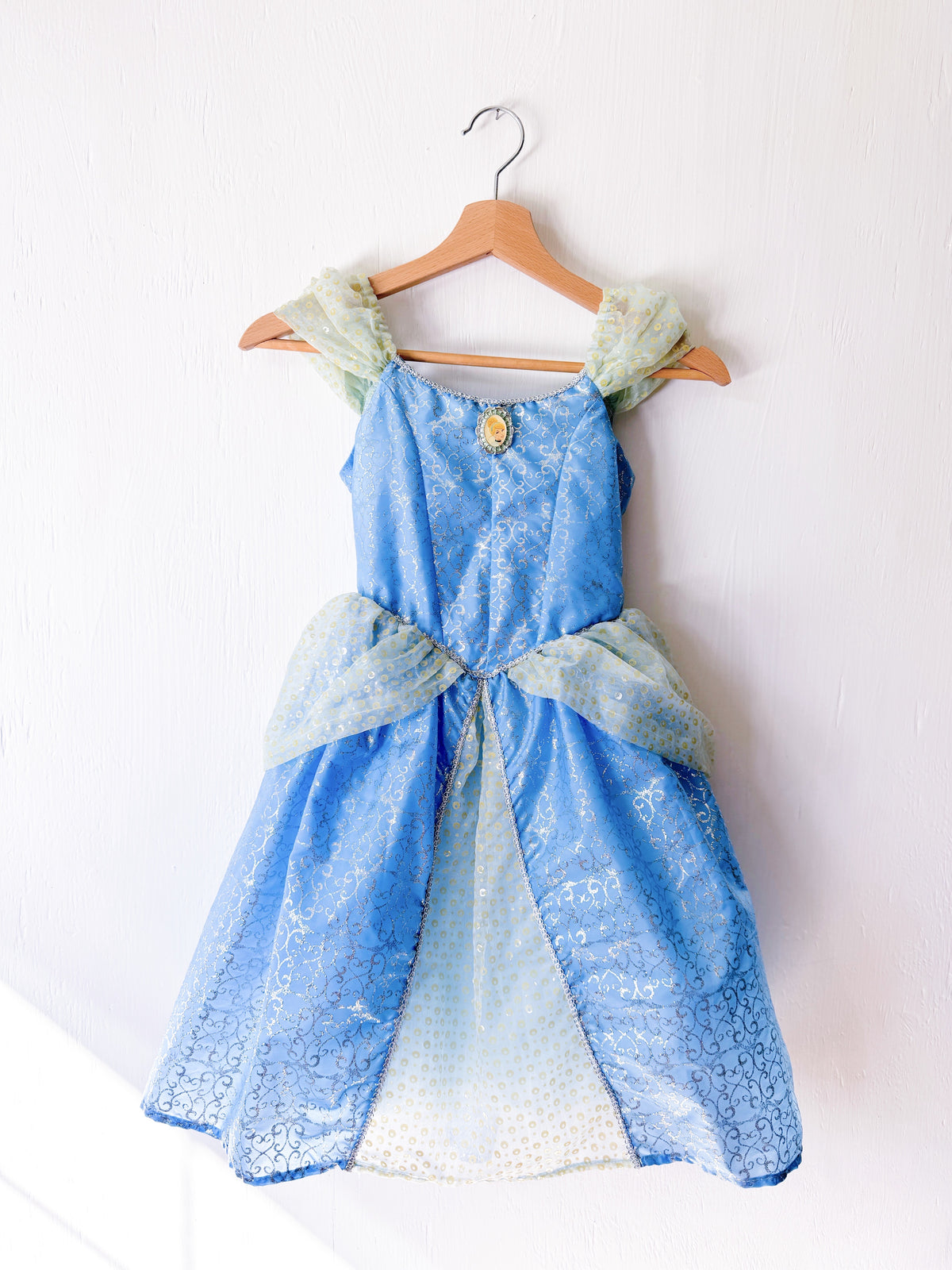 Disney Parks Cinderella Gown - 6/6X